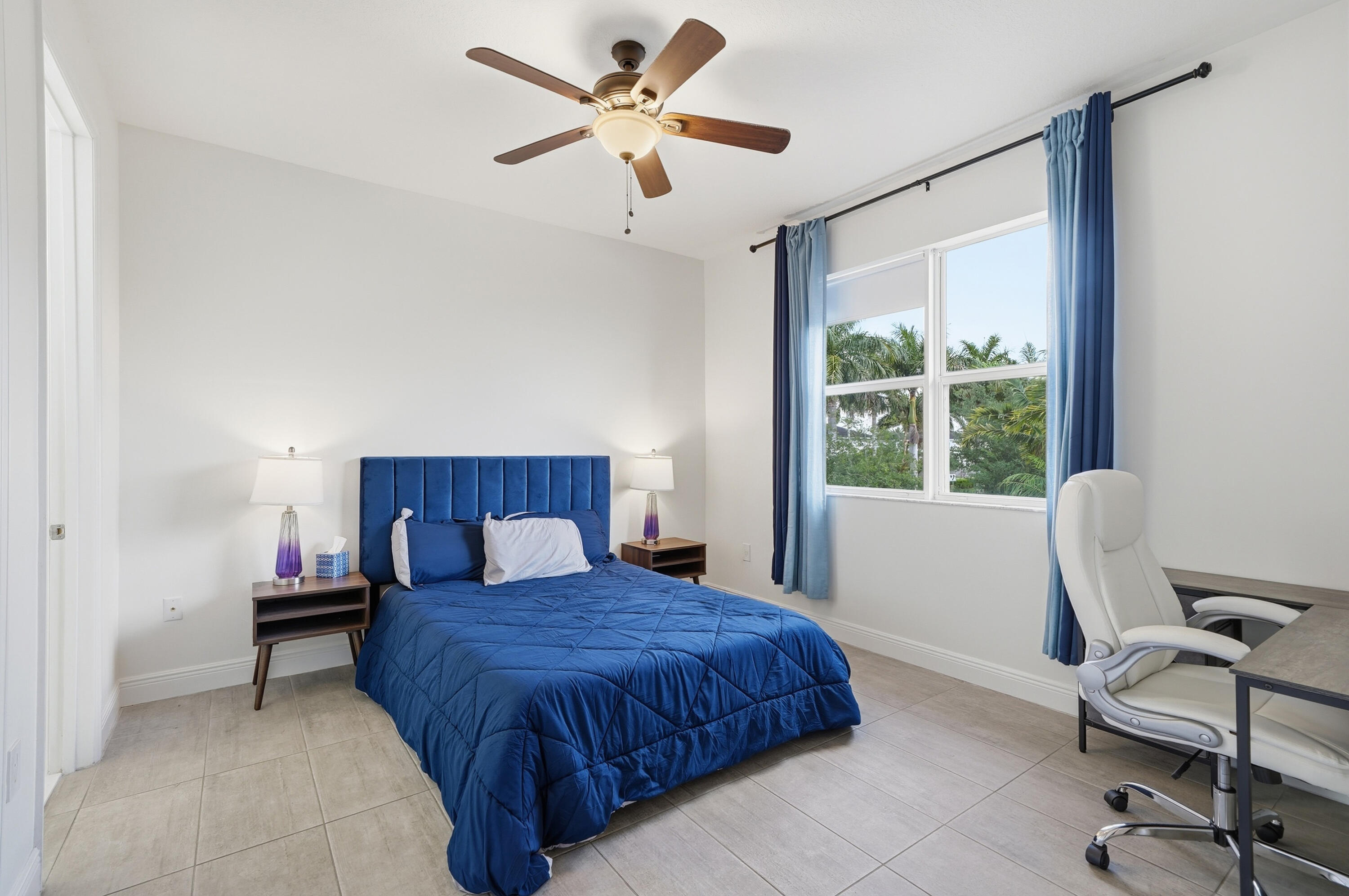 VENETIAN PARC - Residential