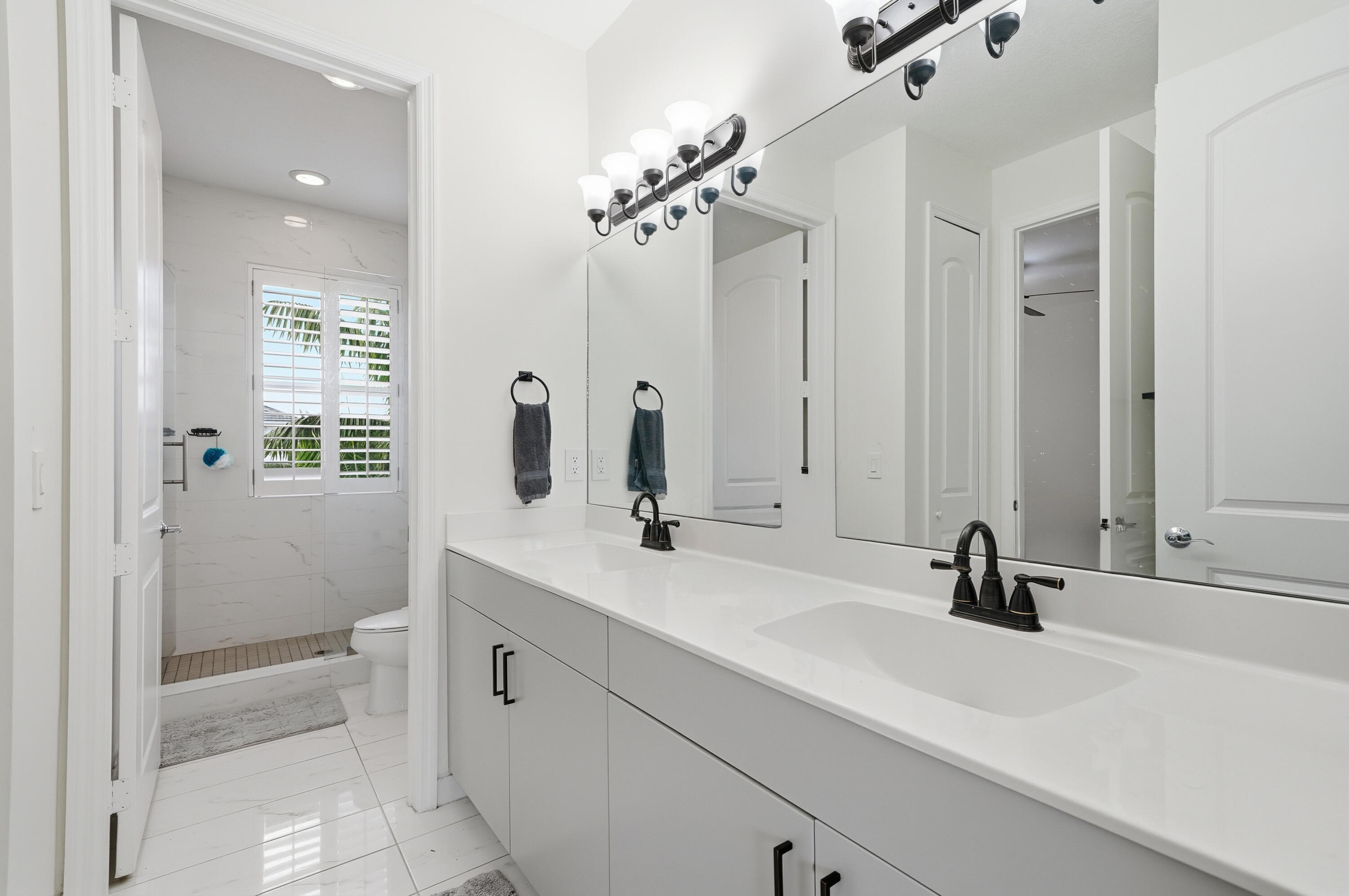 VENETIAN PARC - Residential