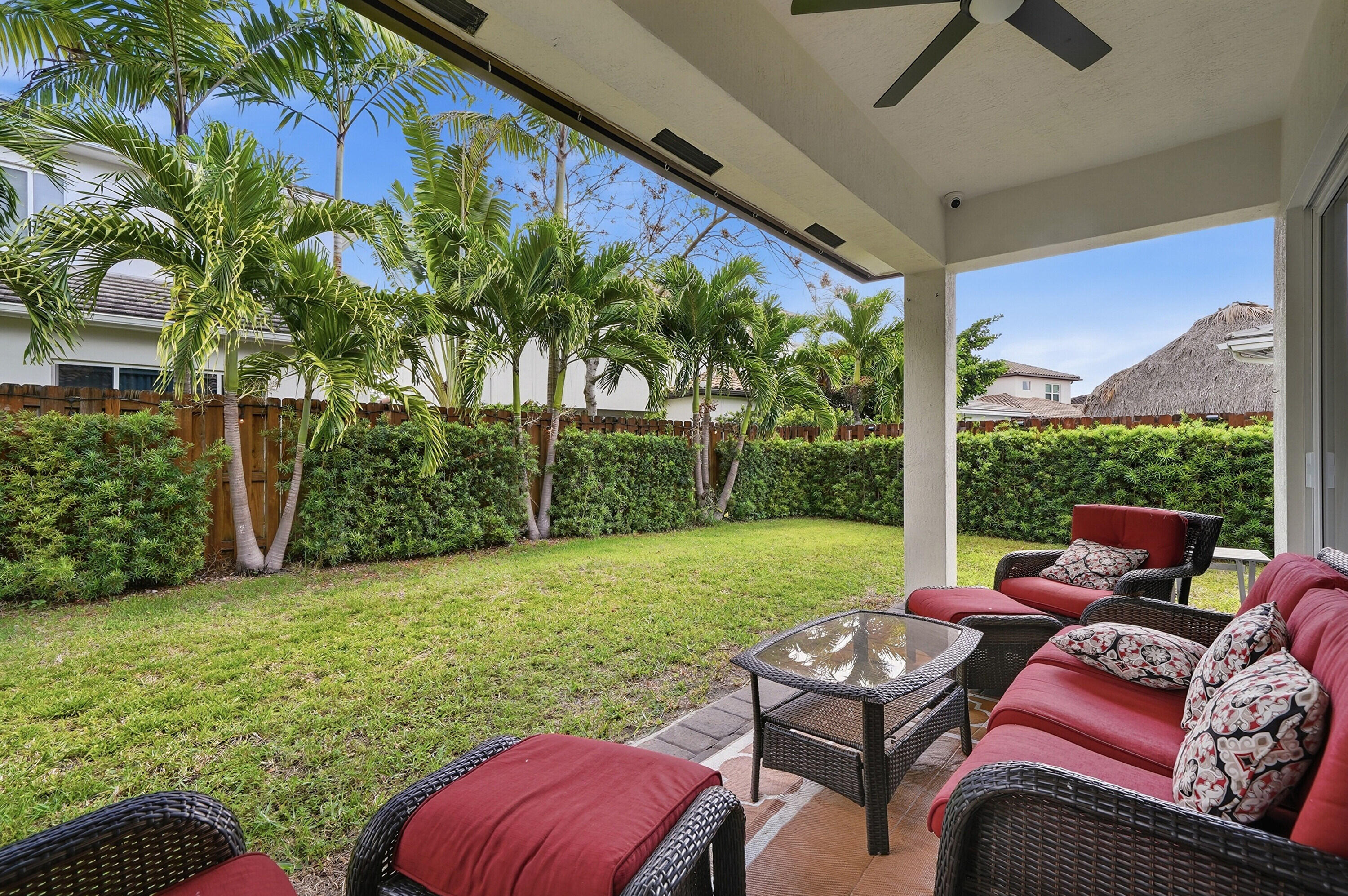 VENETIAN PARC - Residential