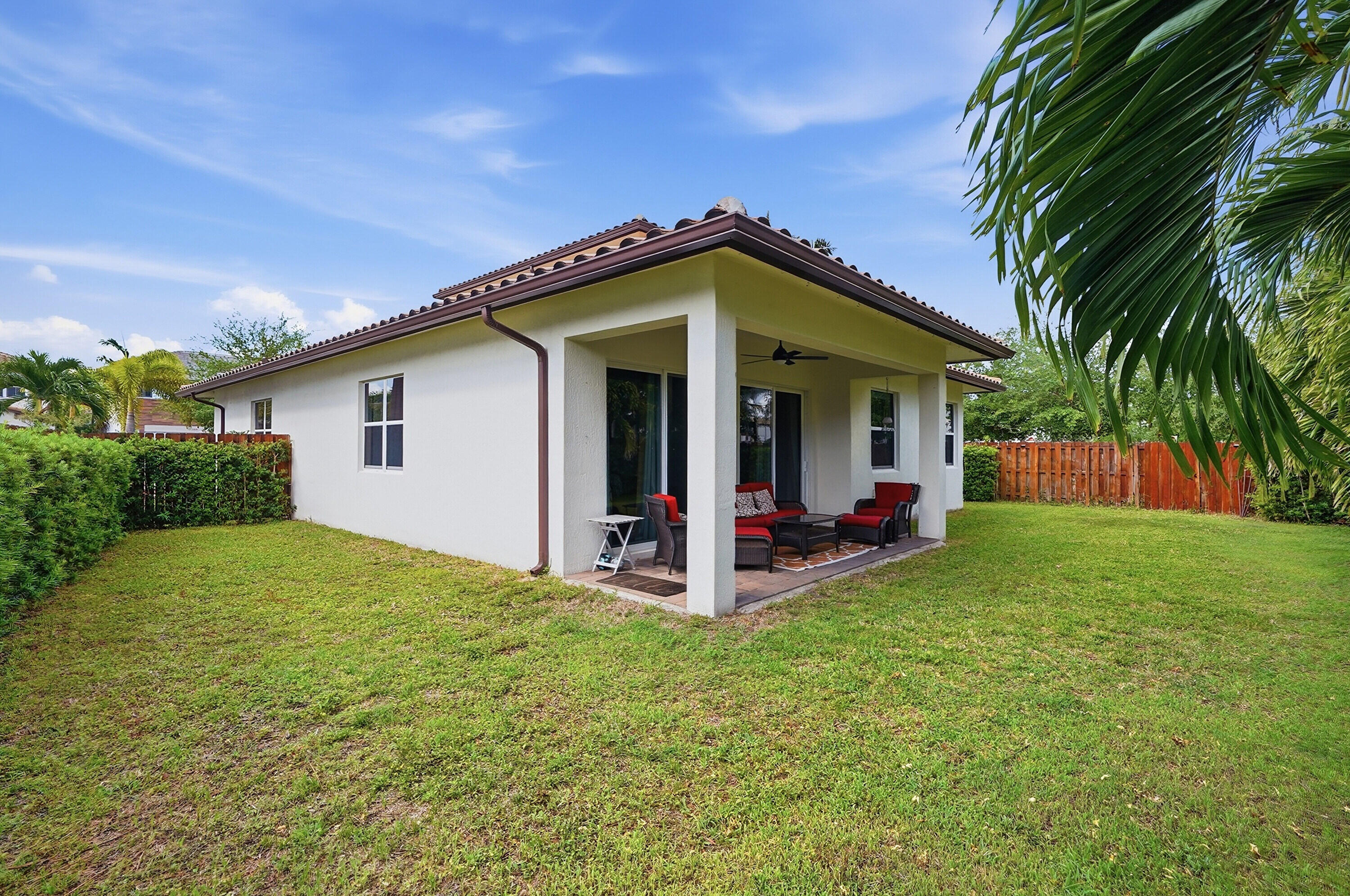 VENETIAN PARC - Residential