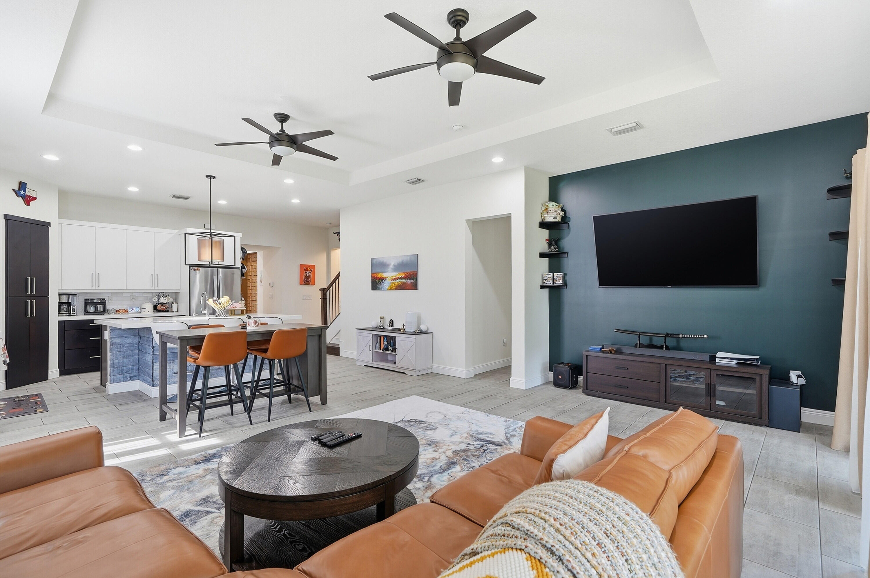 VENETIAN PARC - Residential