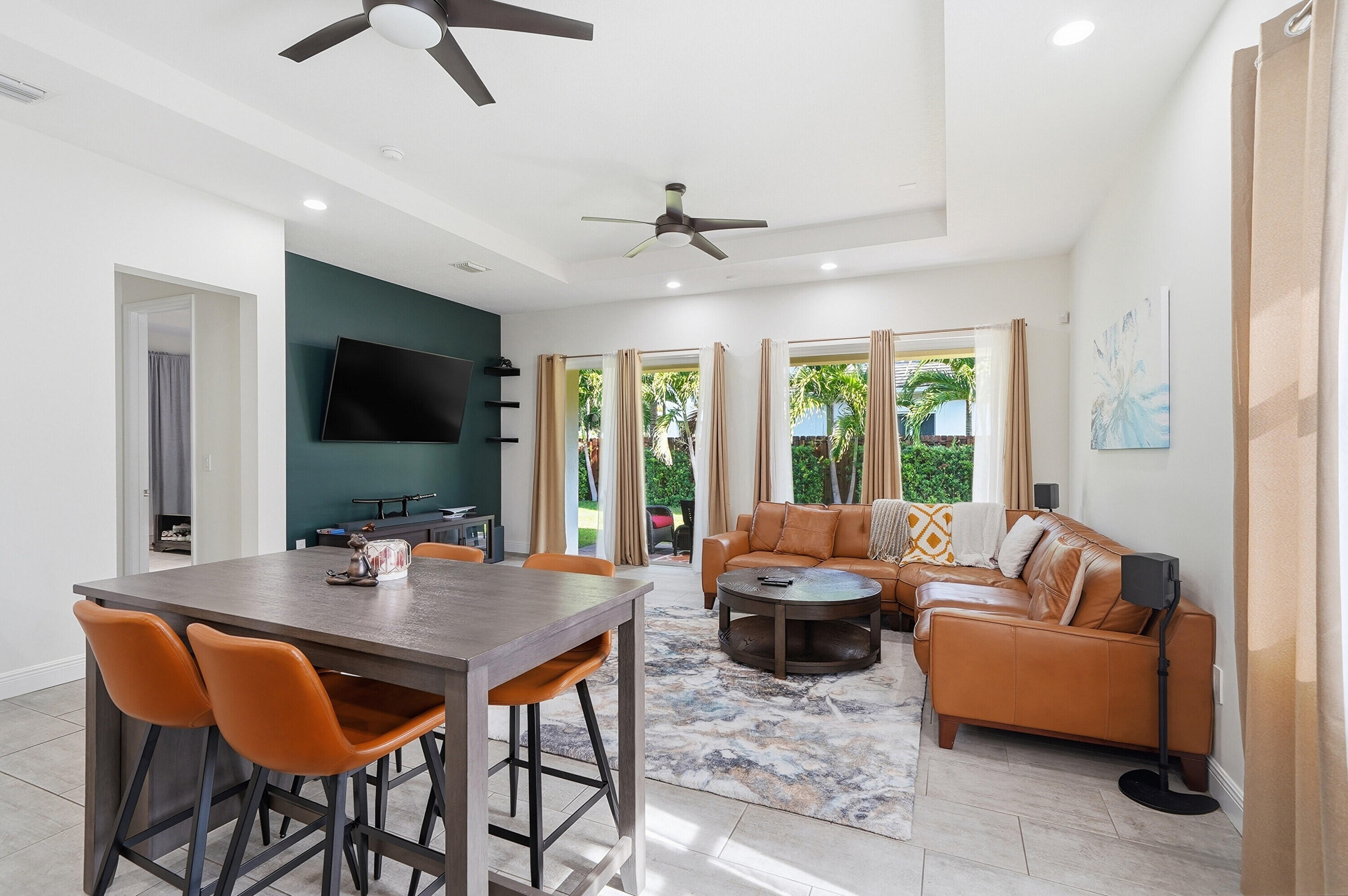 VENETIAN PARC - Residential