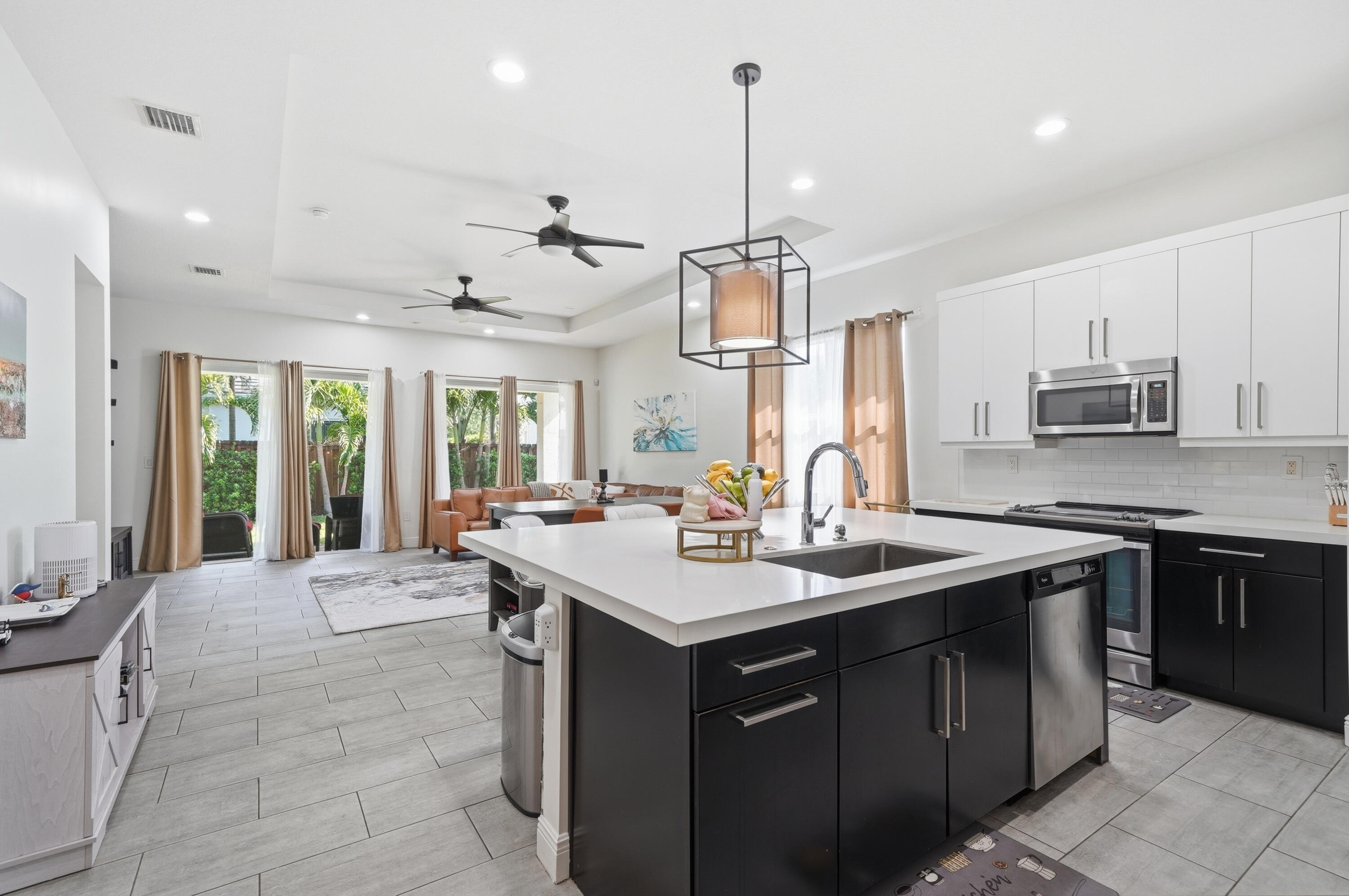 VENETIAN PARC - Residential