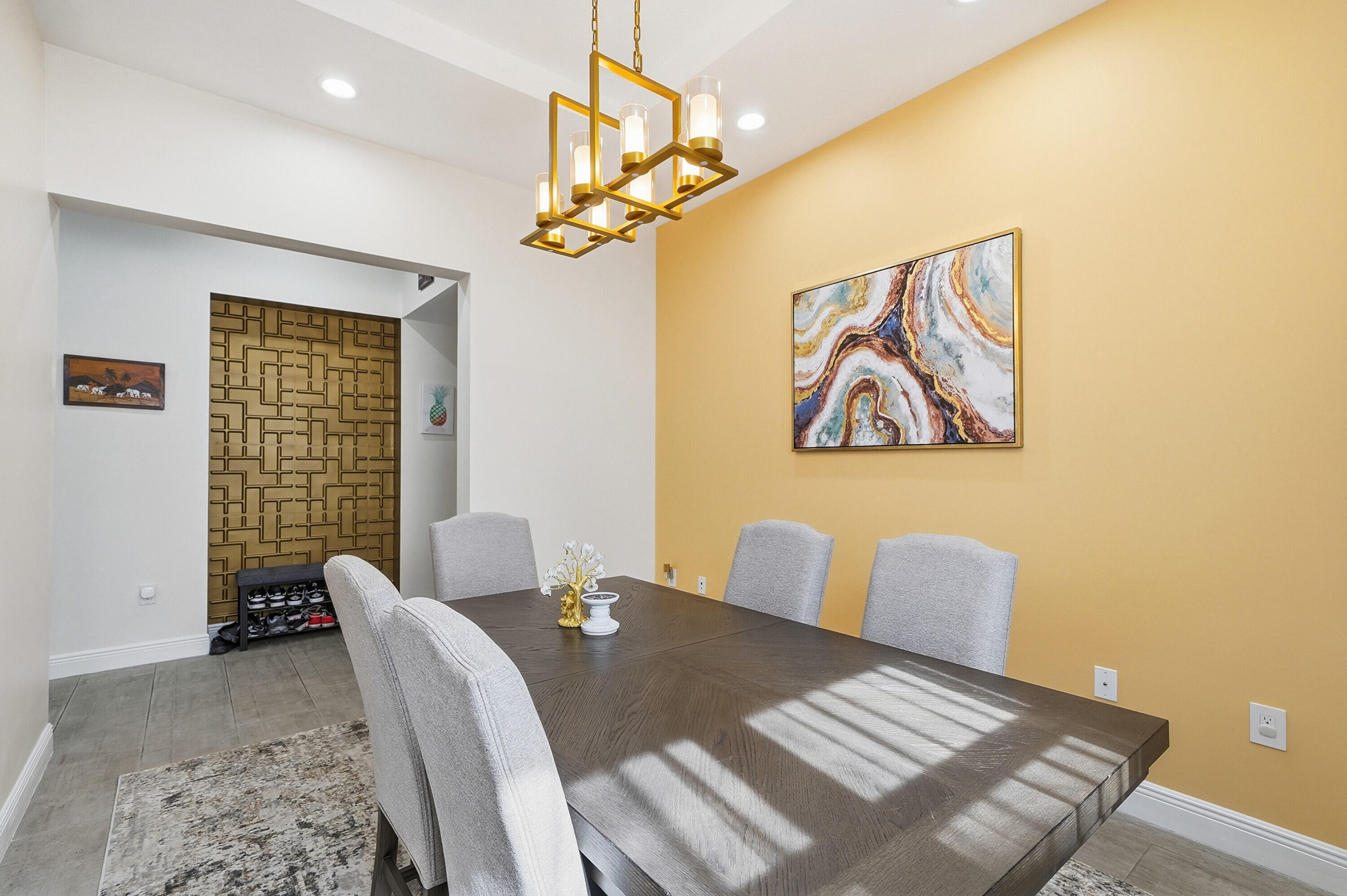 VENETIAN PARC - Residential