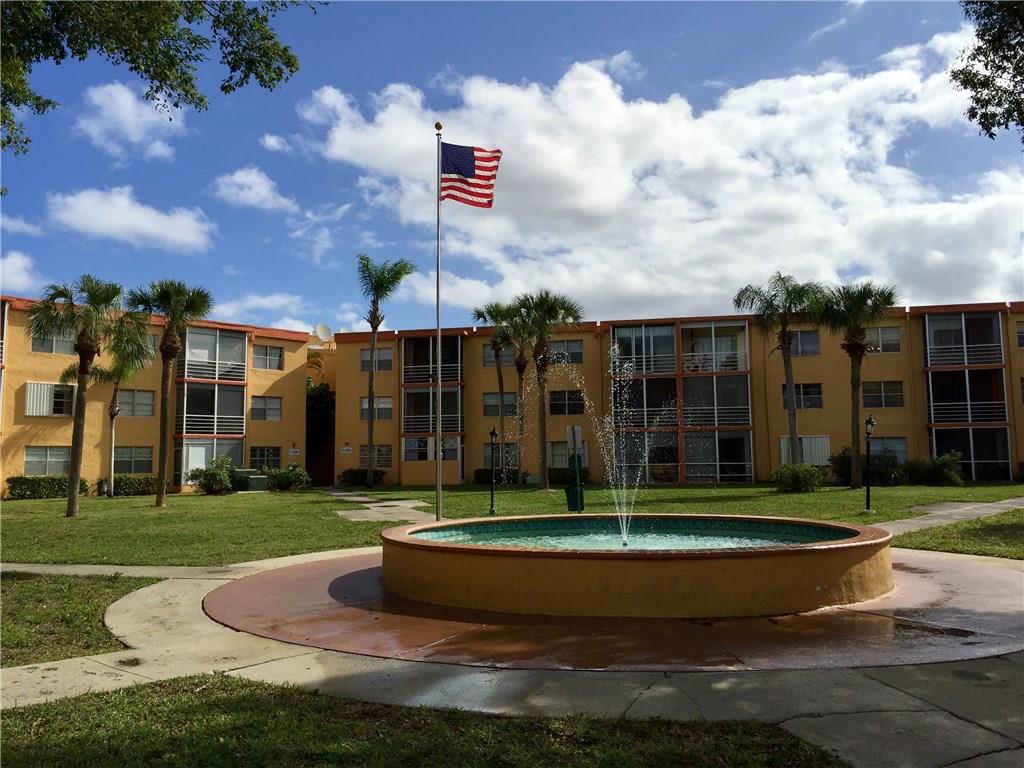 Heritage Circle - Residential