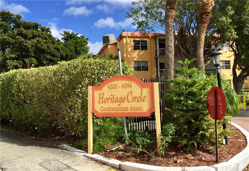 Heritage Circle - Residential