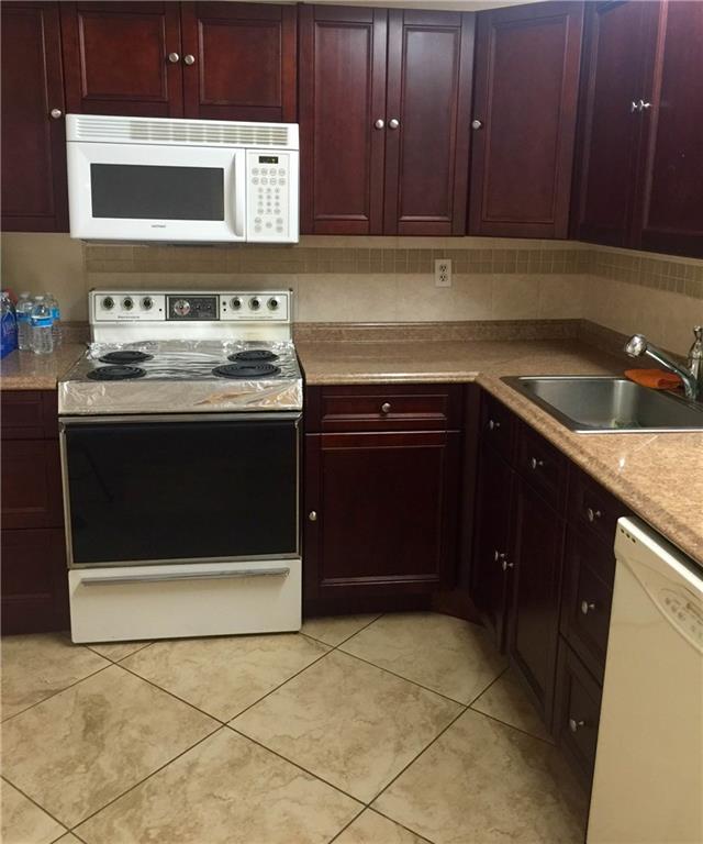 Heritage Circle - Residential