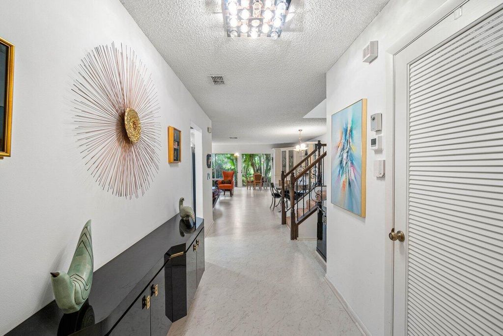 Photo of 27 Southport Lane #C, Boynton Beach, FL 33436 (MLS # R11024678)