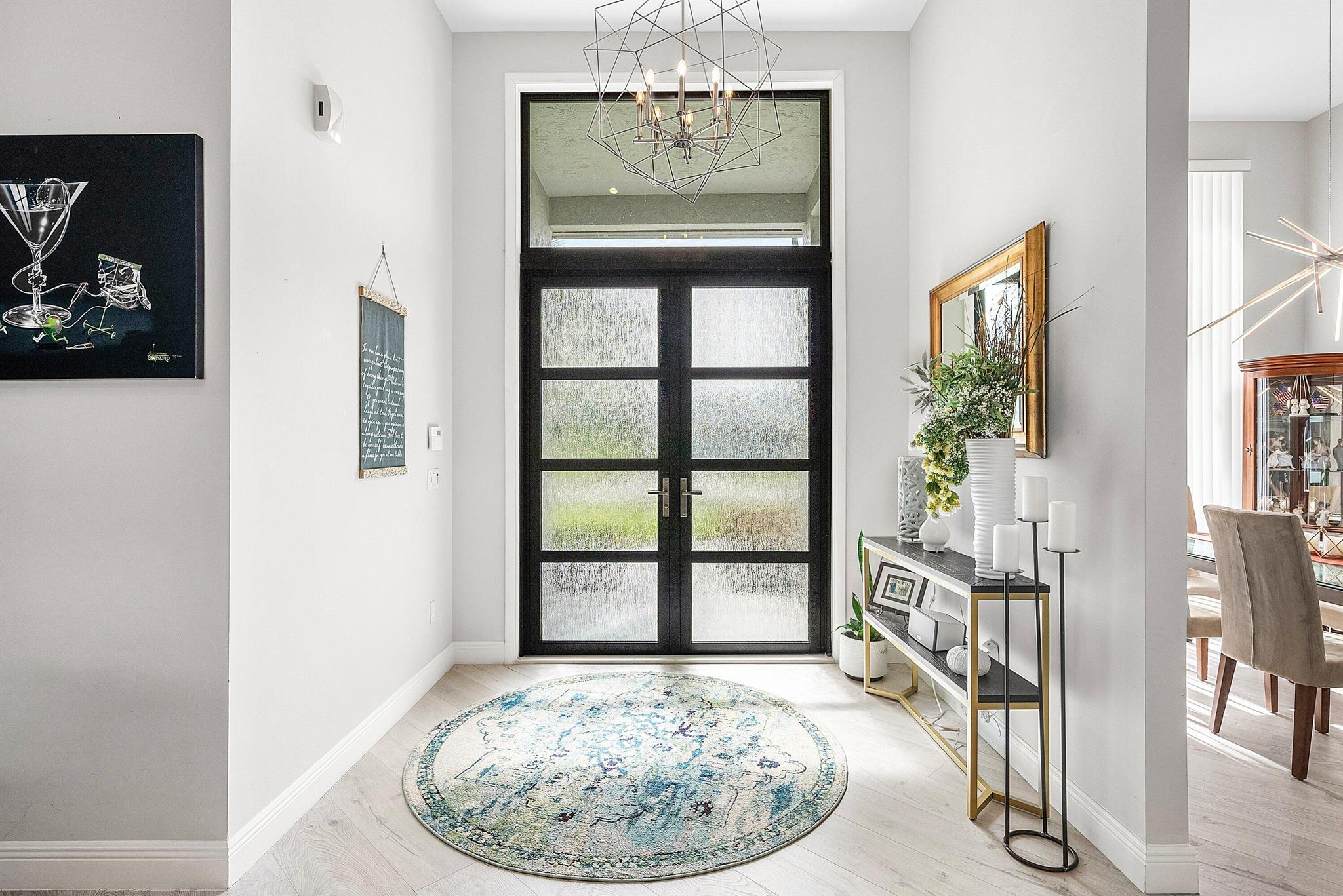 10446 Stonebridge Boulevard, Boca Raton, FL, 33498/$925,000 2 10446 Stonebridge Boulevard