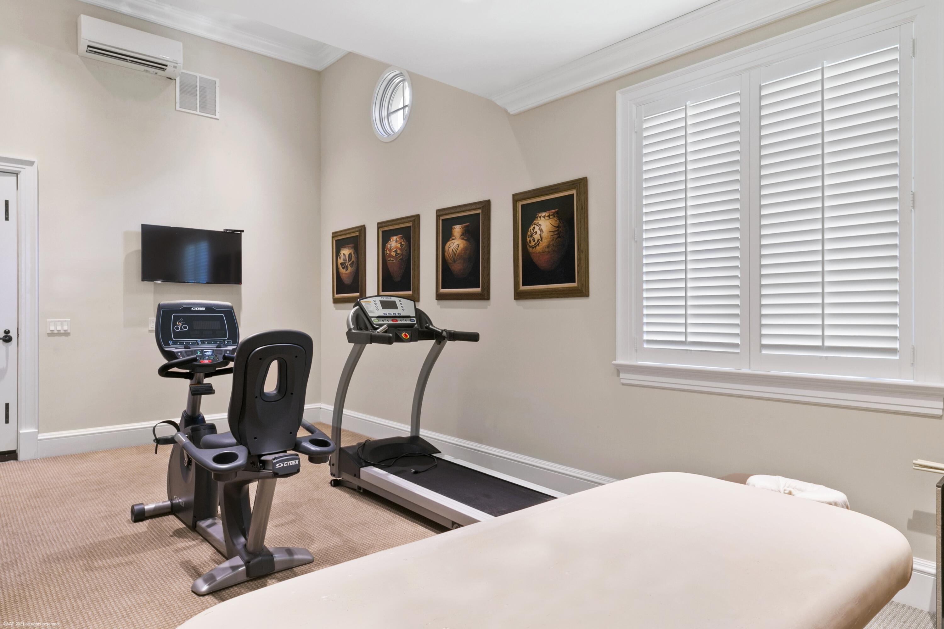 Jupiter Island - Residential