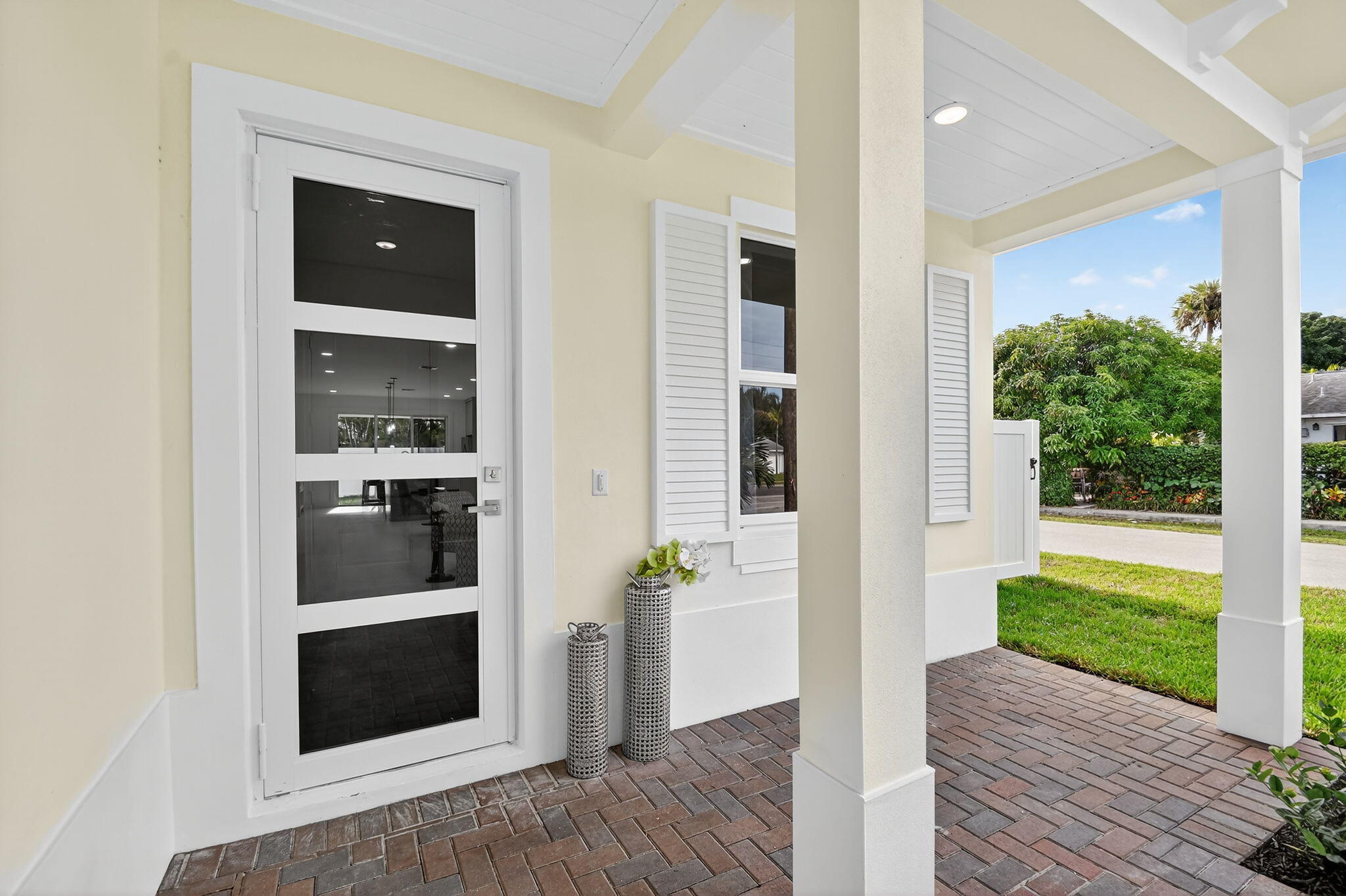 PINE GARDENS - Residential