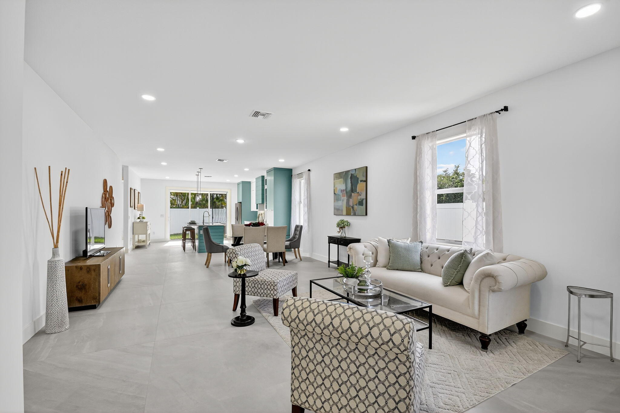 PINE GARDENS - Residential