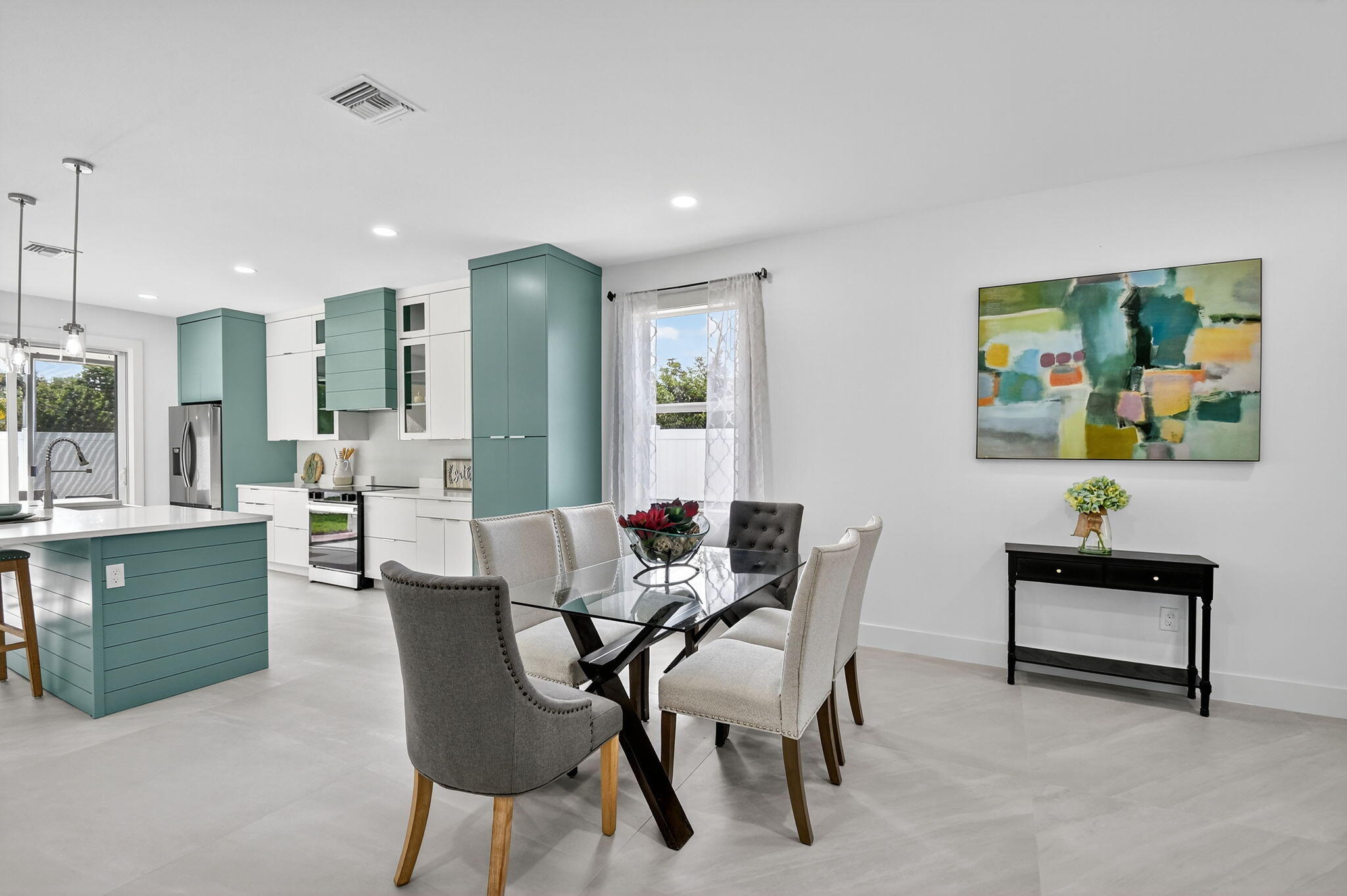 PINE GARDENS - Residential