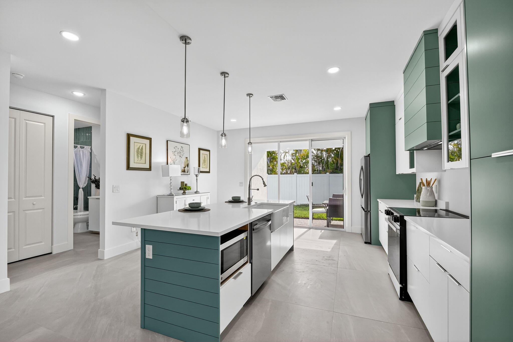 PINE GARDENS - Residential