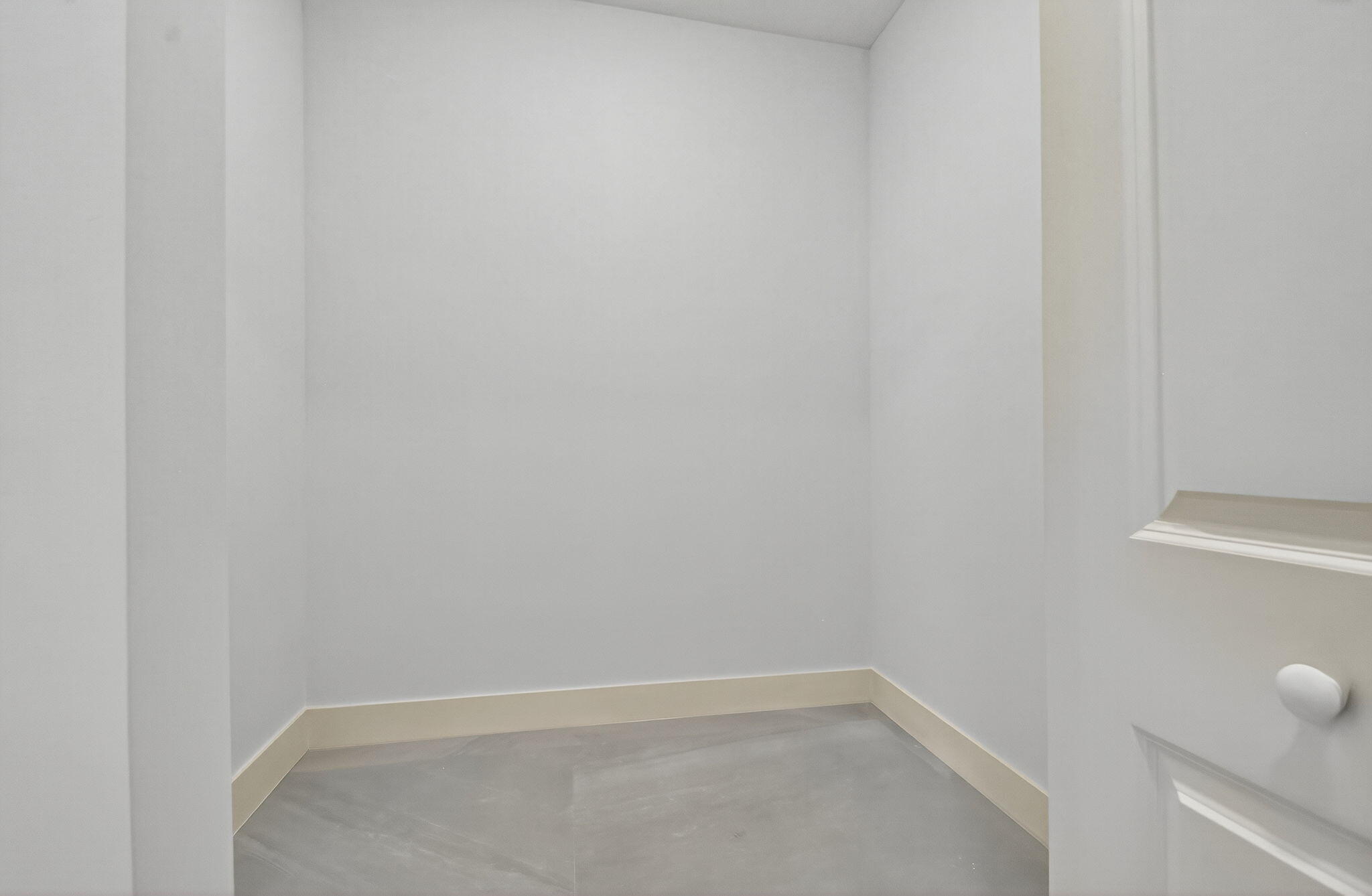 PINE GARDENS - Residential