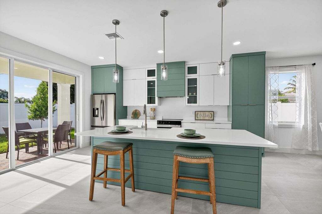 Photo of 601 N Loxahatchee Drive, Jupiter, FL 33458 (MLS # R11121248)