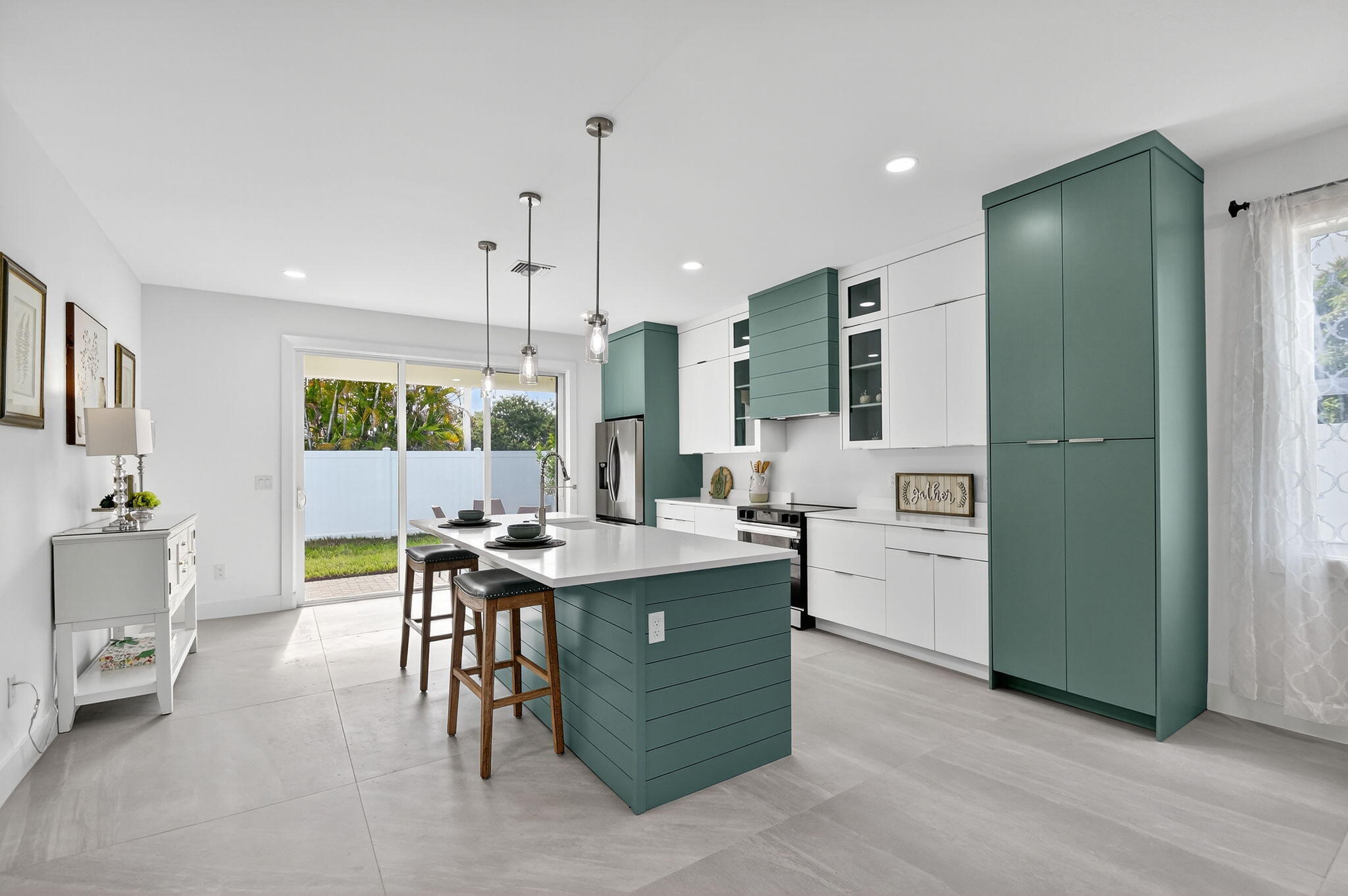 PINE GARDENS - Residential