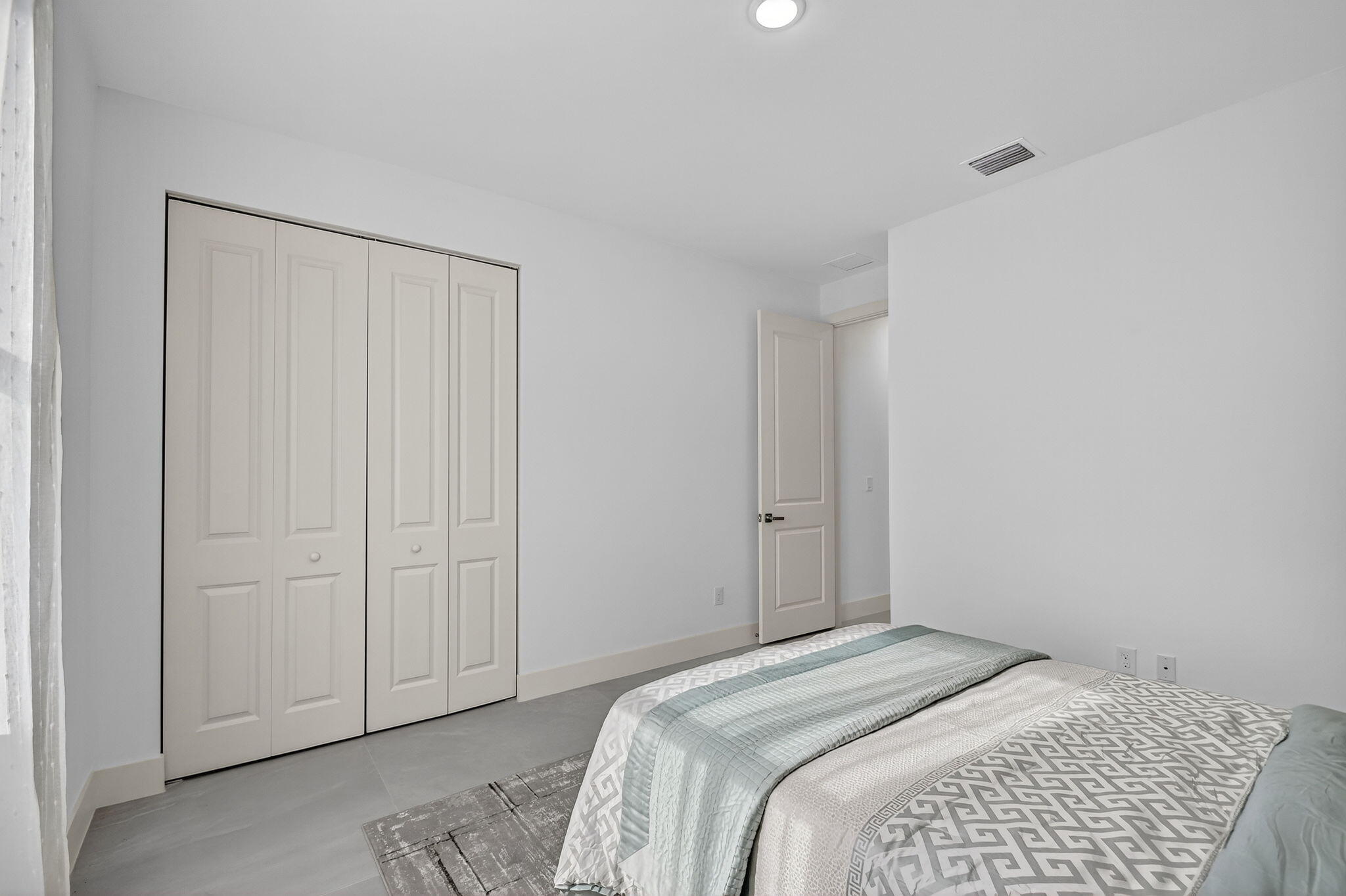 PINE GARDENS - Residential