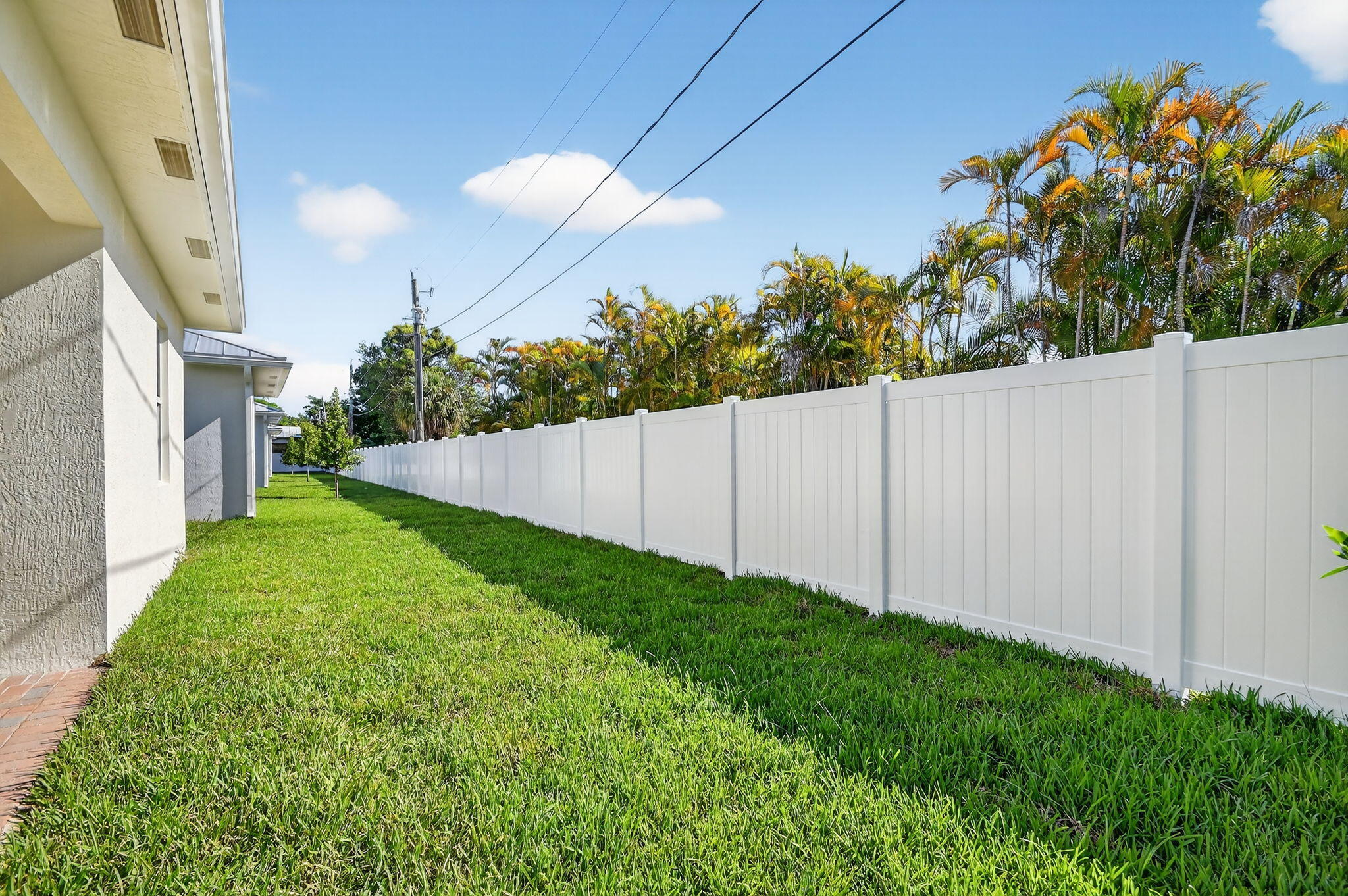 PINE GARDENS - Residential