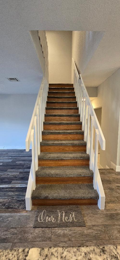 Townhouses at Jacaranda - Residential