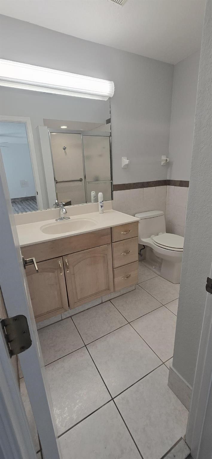 Townhouses at Jacaranda - Residential