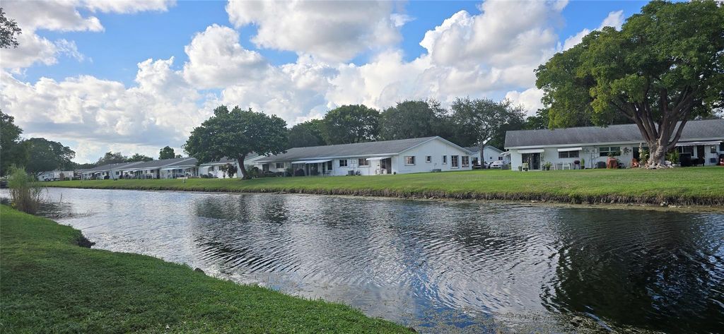 Photo of 8205 NW 9th Ct #1, Plantation, FL 33324 (MLS # F10528925)