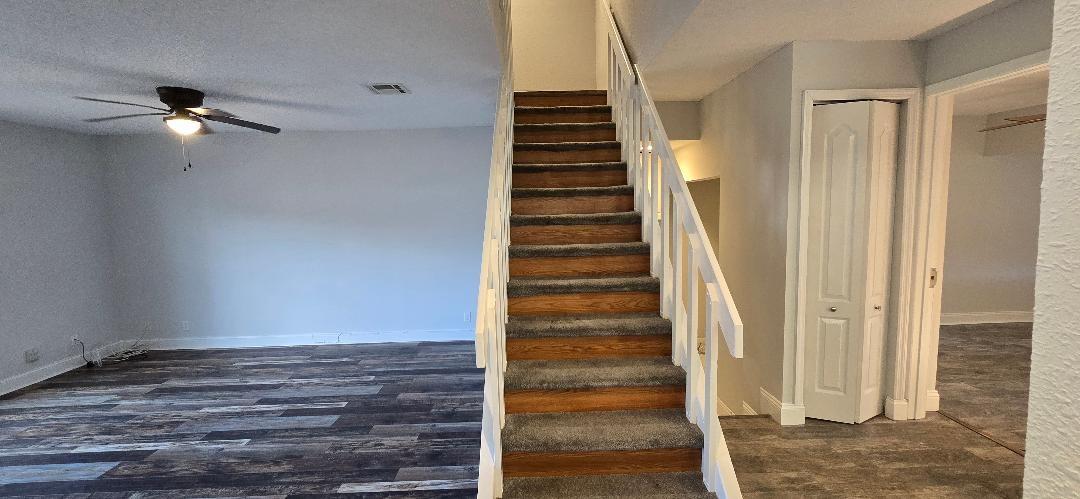 Townhouses at Jacaranda - Residential