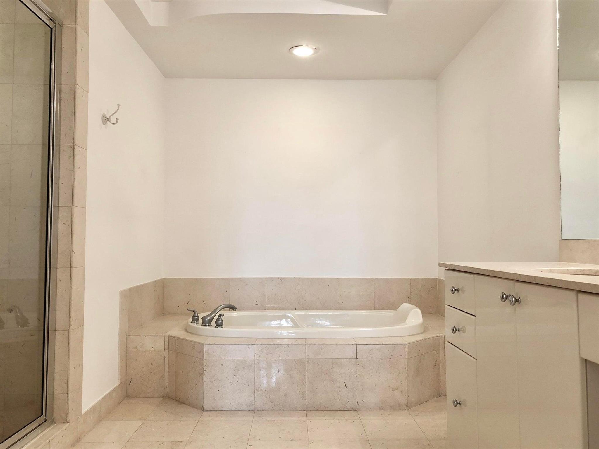 ONE CITY PLAZA CONDO - Residential Lease