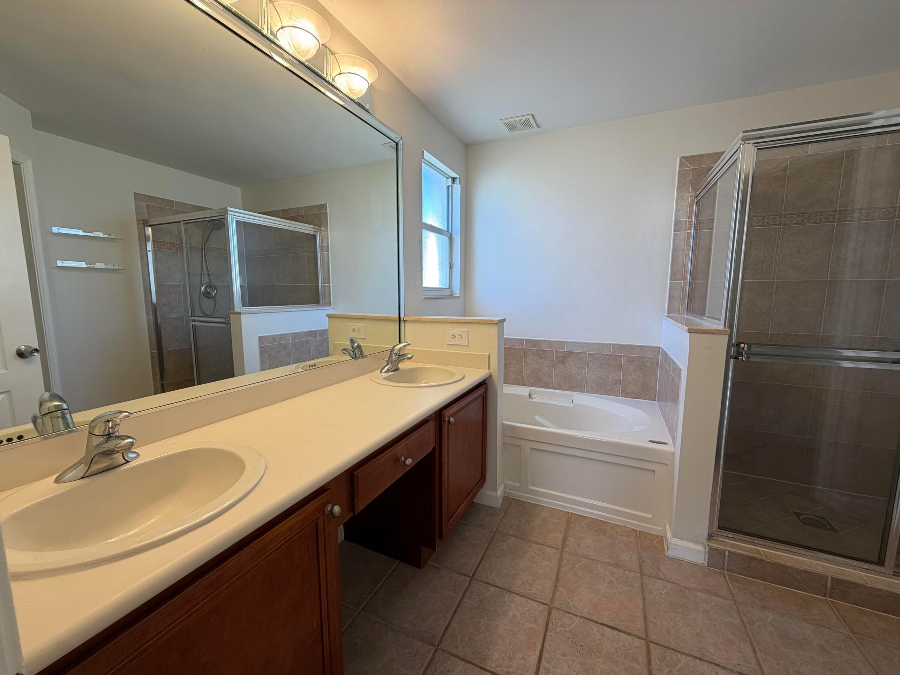 ANTHONY GROVES PH 2 - Residential