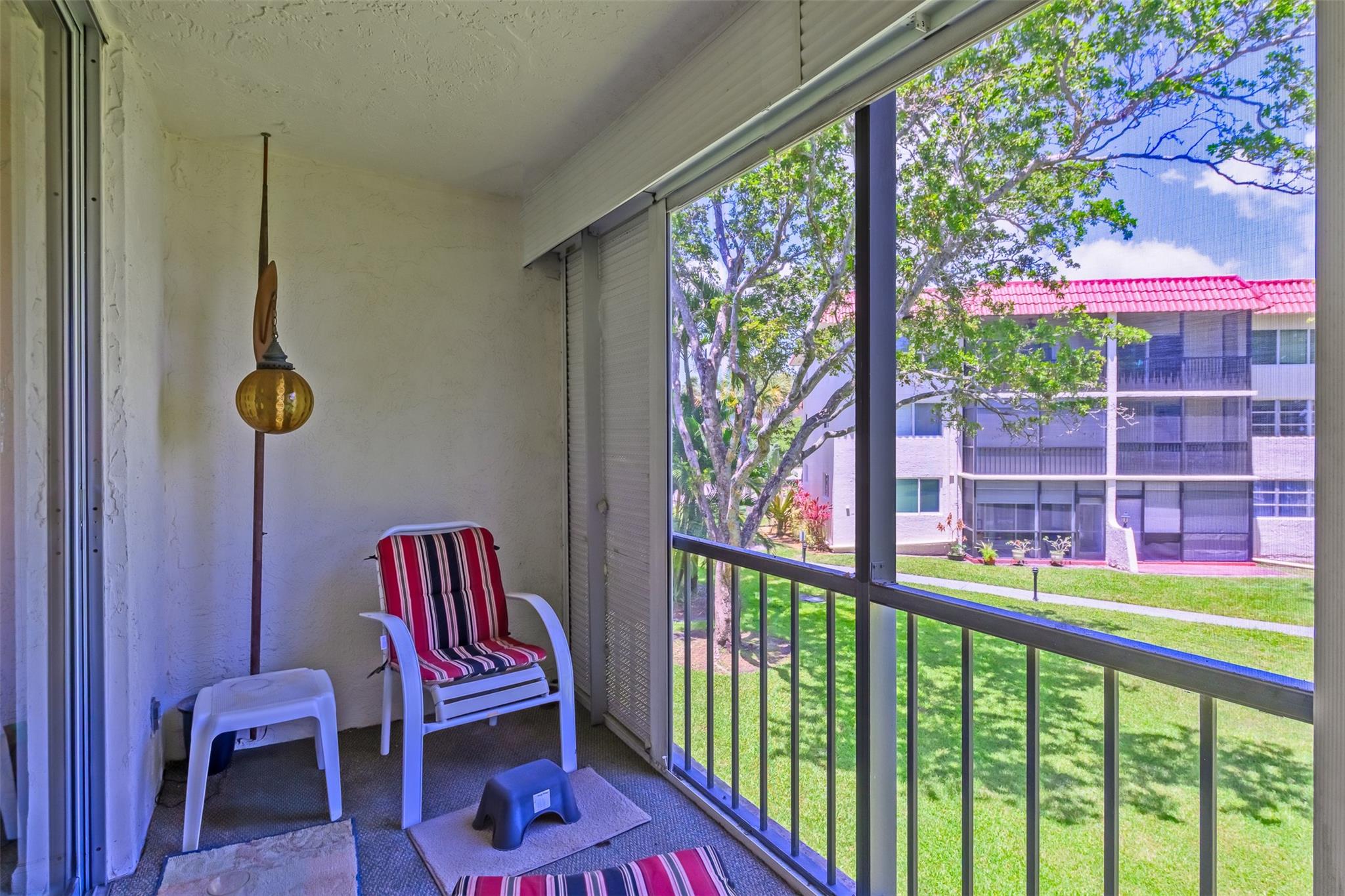 HOLLYBROOK GOLF AND TENNI - Residential