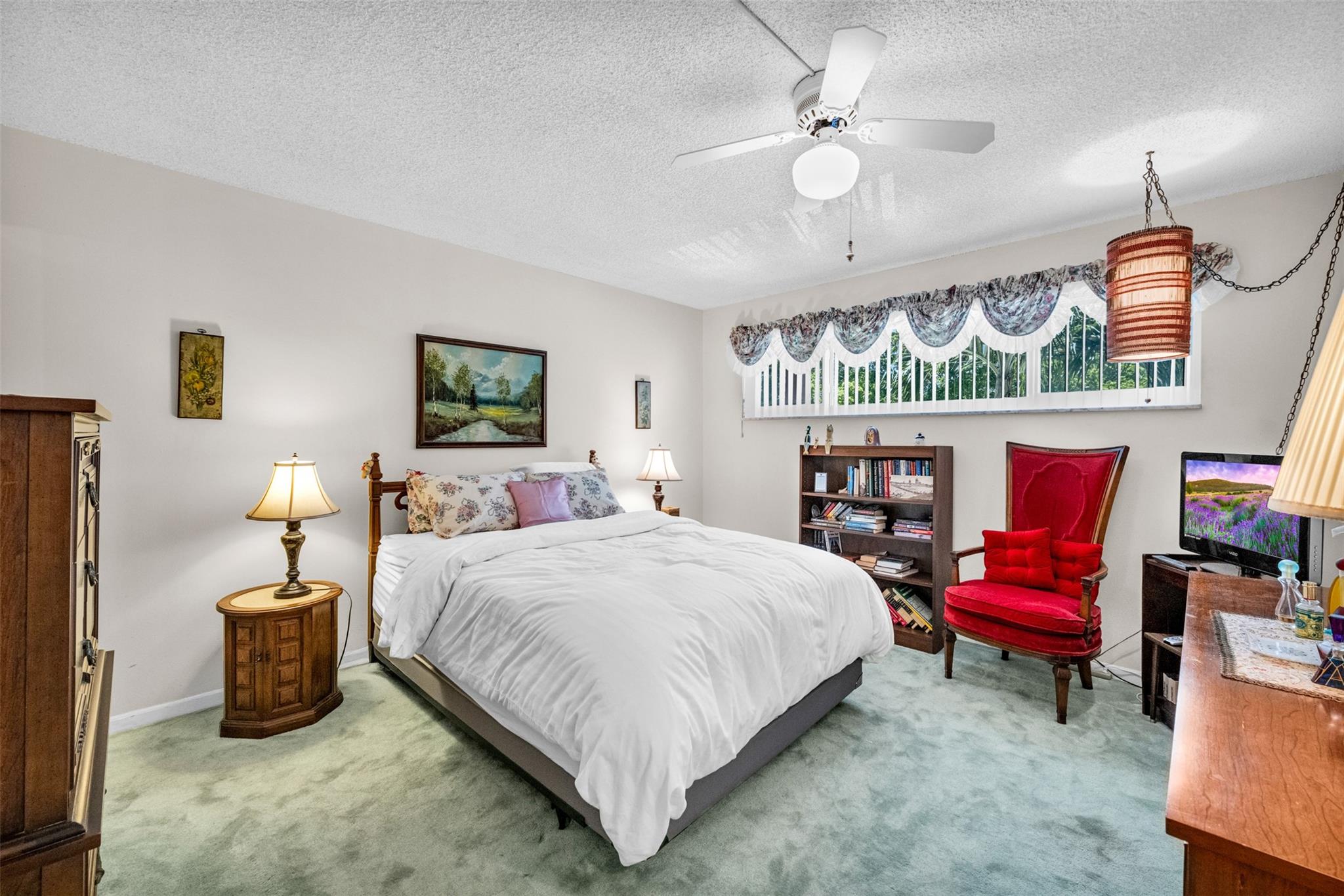 HOLLYBROOK GOLF AND TENNI - Residential