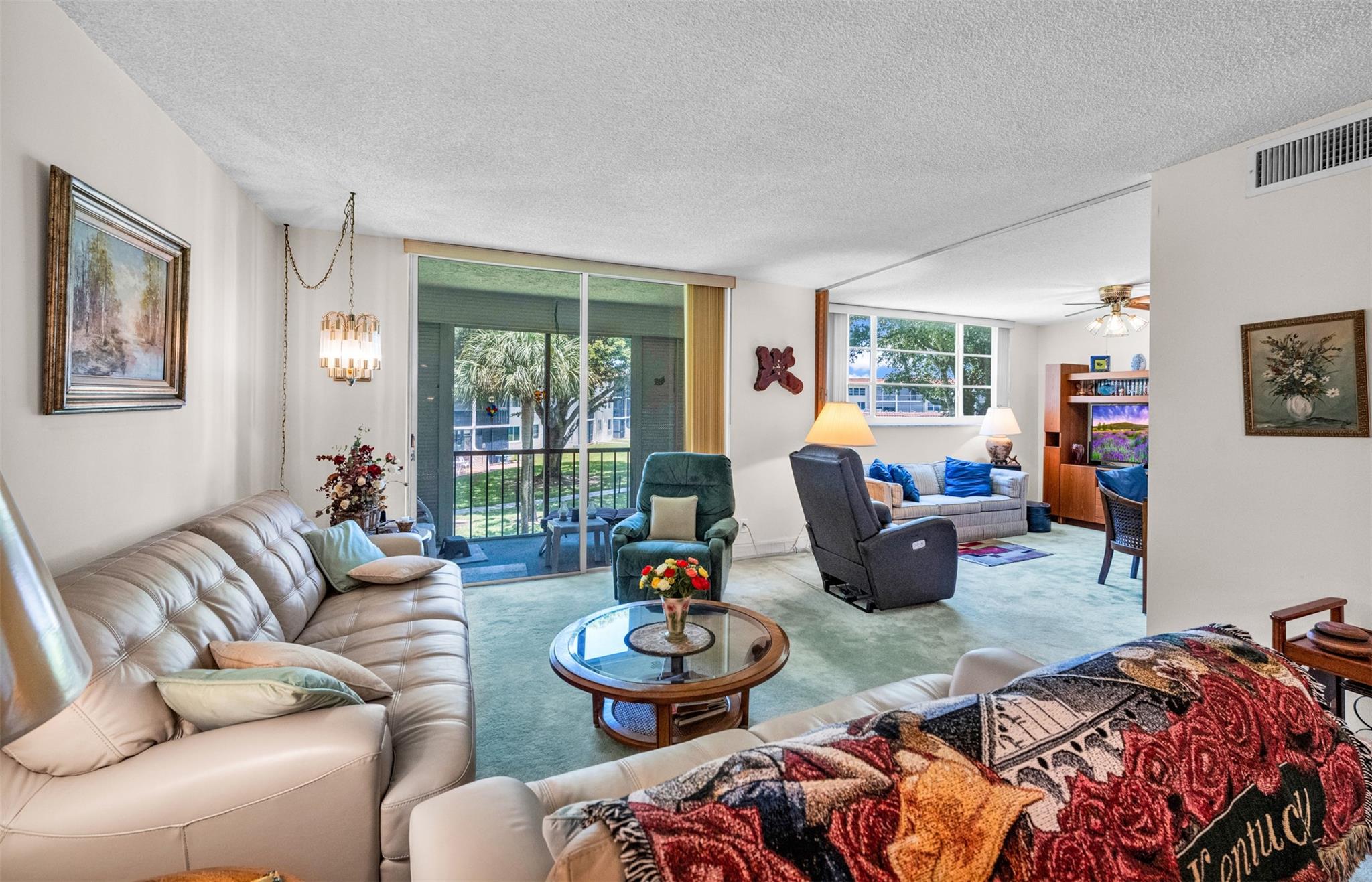 HOLLYBROOK GOLF AND TENNI - Residential