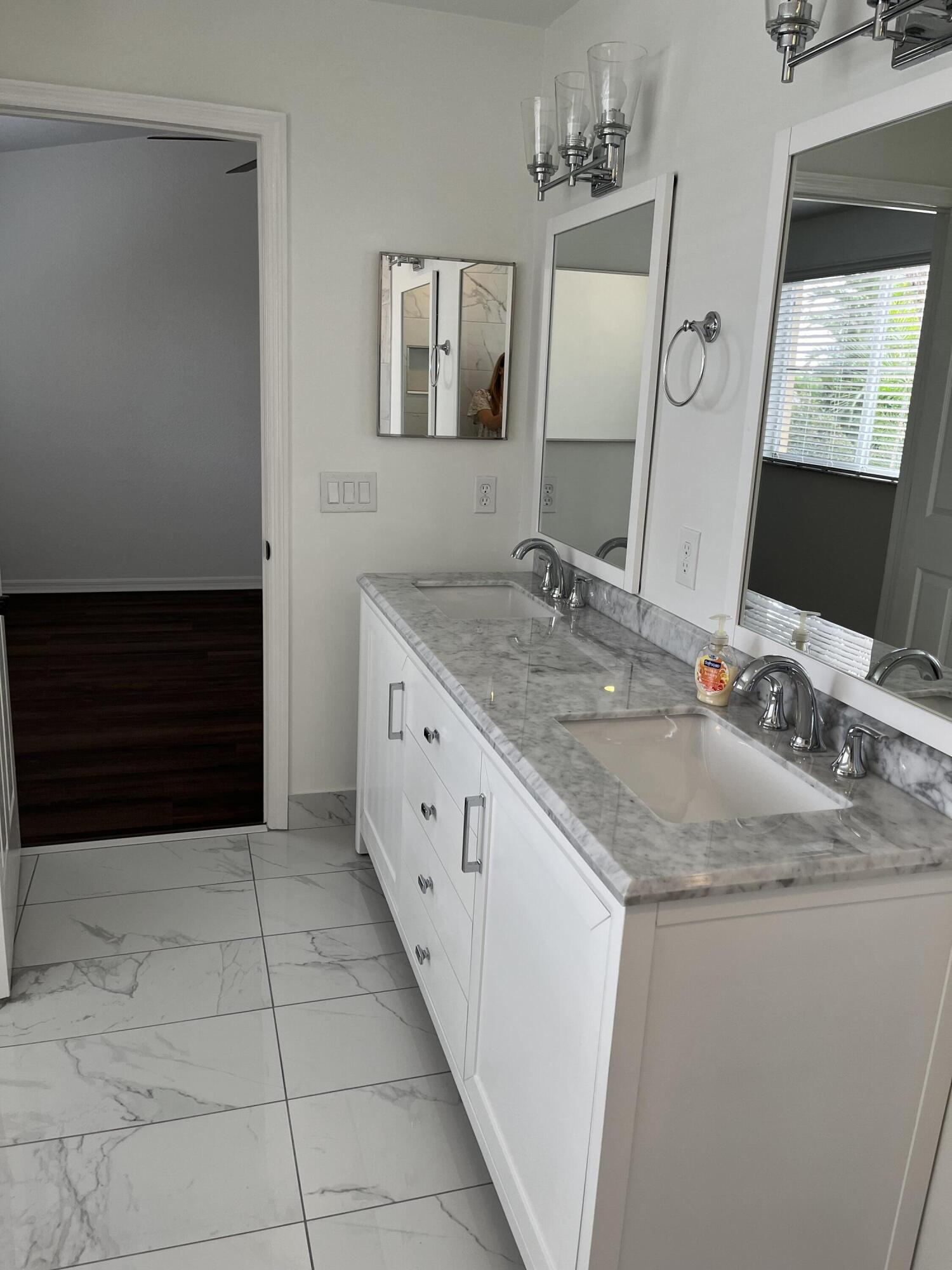 SUNRISE GOLF VILLAGE SECTION 24 - Residential Lease