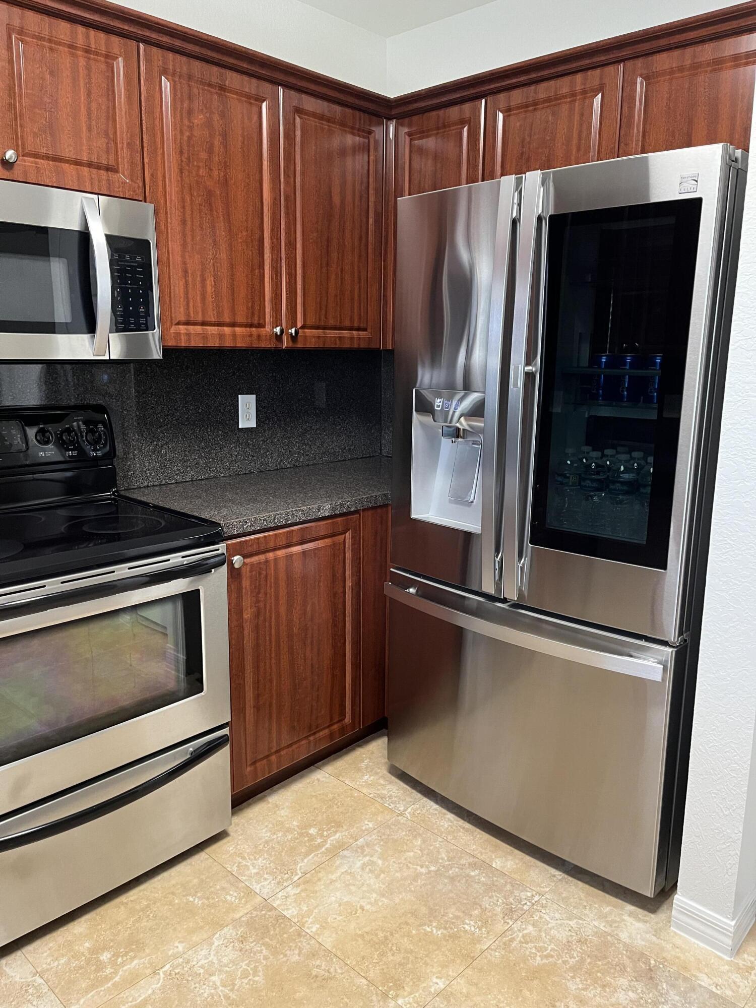 SUNRISE GOLF VILLAGE SECTION 24 - Residential Lease