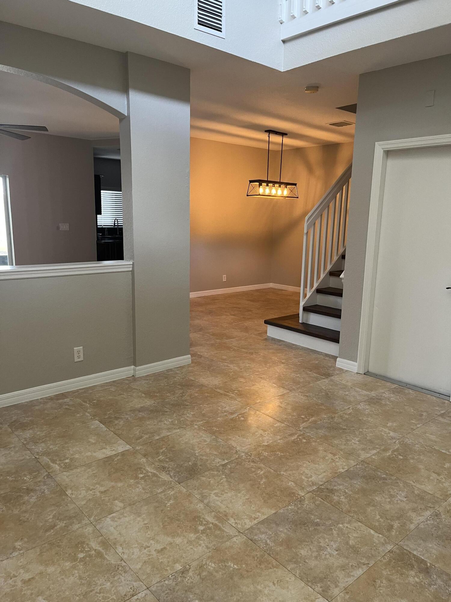SUNRISE GOLF VILLAGE SECTION 24 - Residential Lease