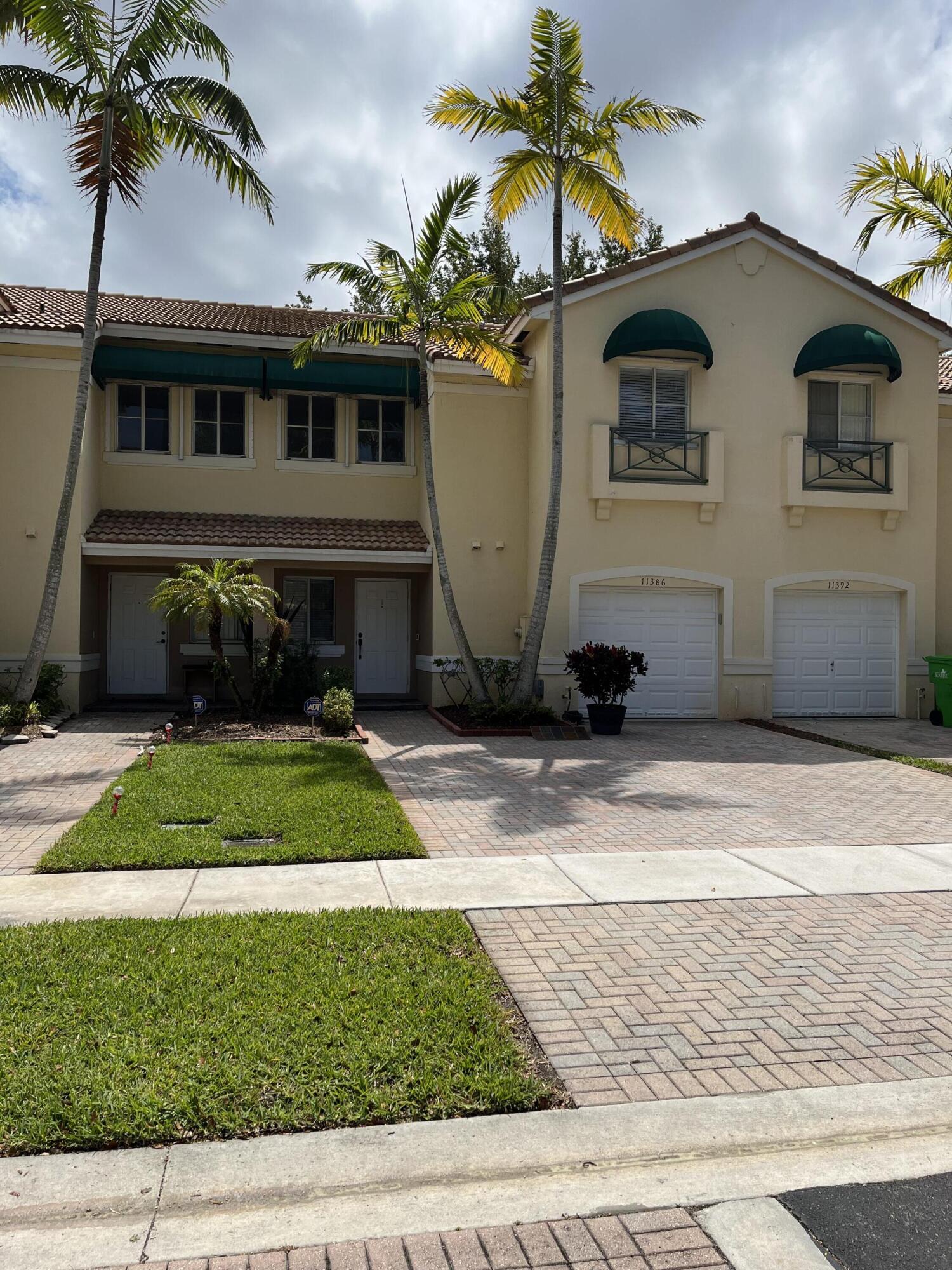 SUNRISE GOLF VILLAGE SECTION 24 - Residential Lease