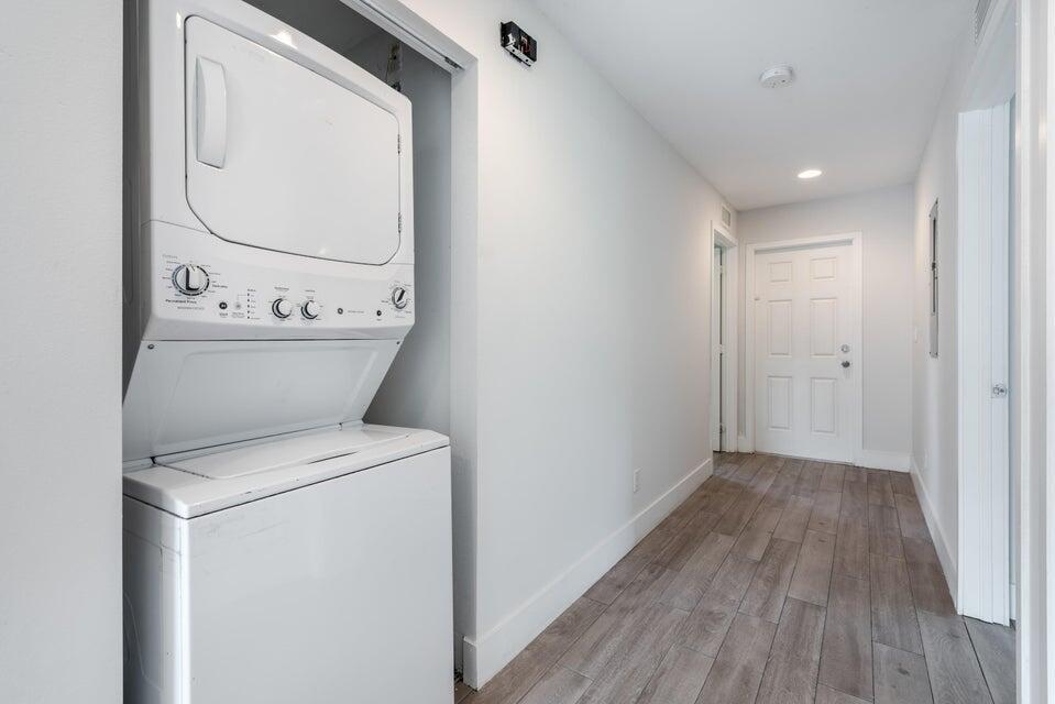 MERLIN PARK REVISED - Residential Lease
