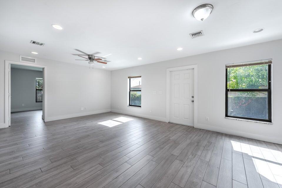 MERLIN PARK REVISED - Residential Lease