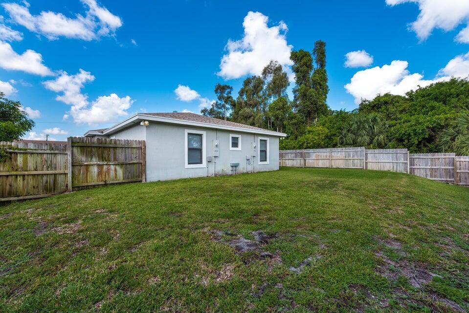 MERLIN PARK REVISED - Residential Lease