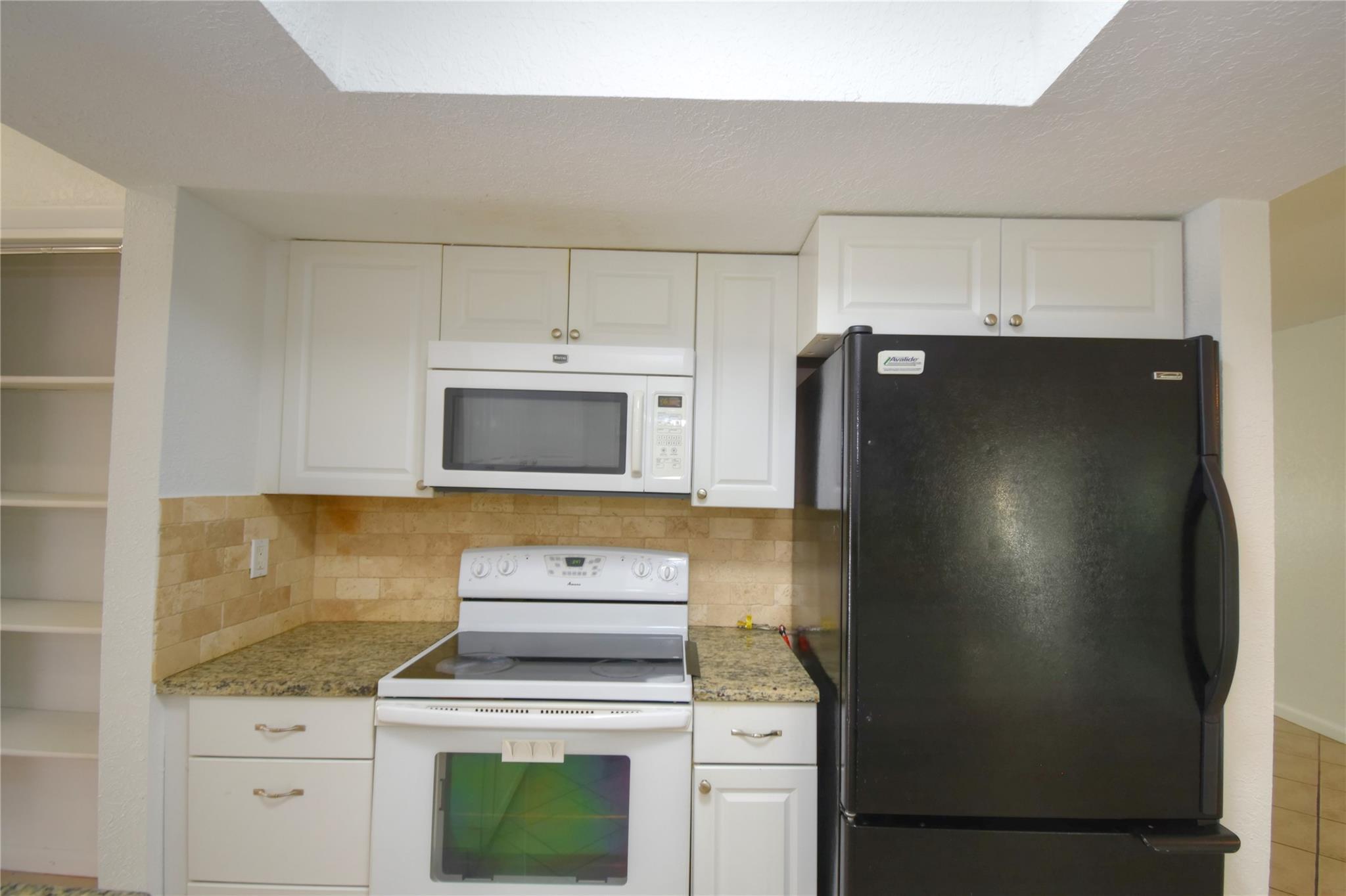 Crystal Lake 4th Sec 66-1 - Residential Lease