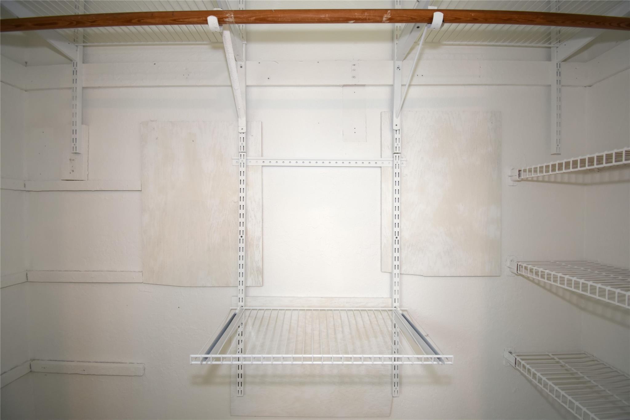 Crystal Lake 4th Sec 66-1 - Residential Lease