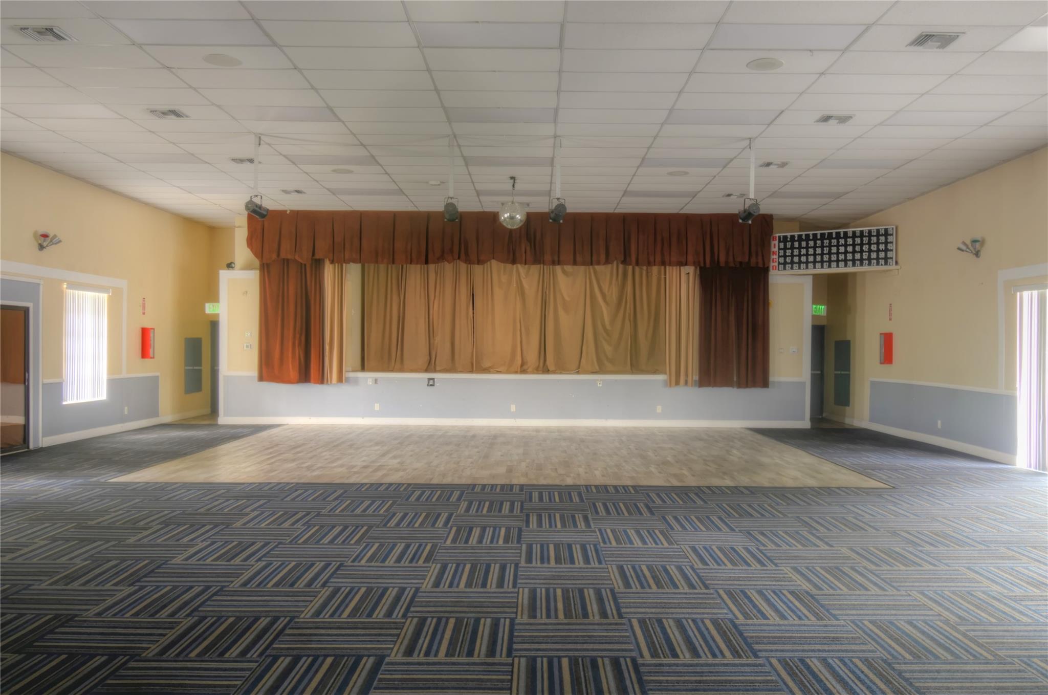 Crystal Lake 4th Sec 66-1 - Residential Lease