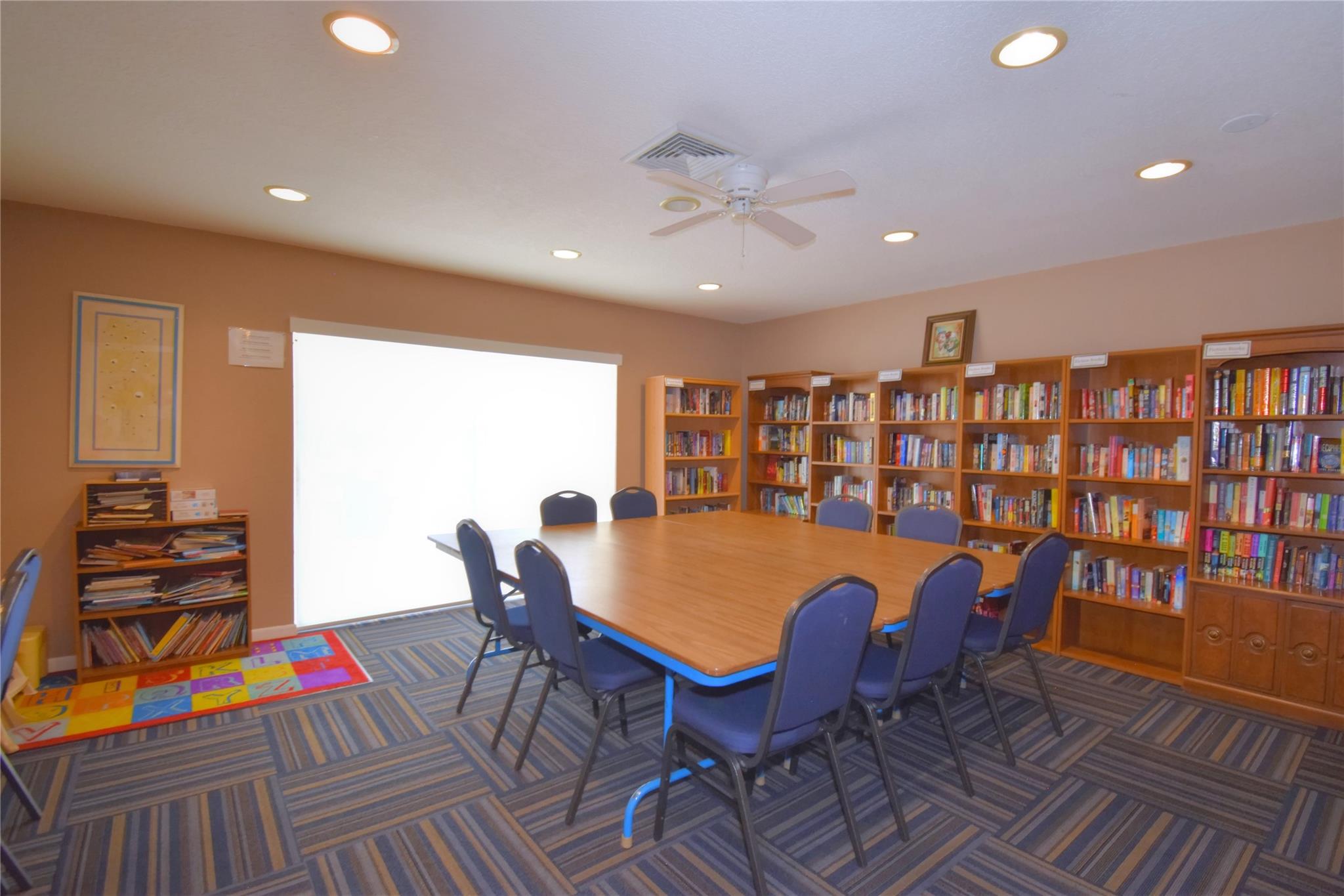 Crystal Lake 4th Sec 66-1 - Residential Lease