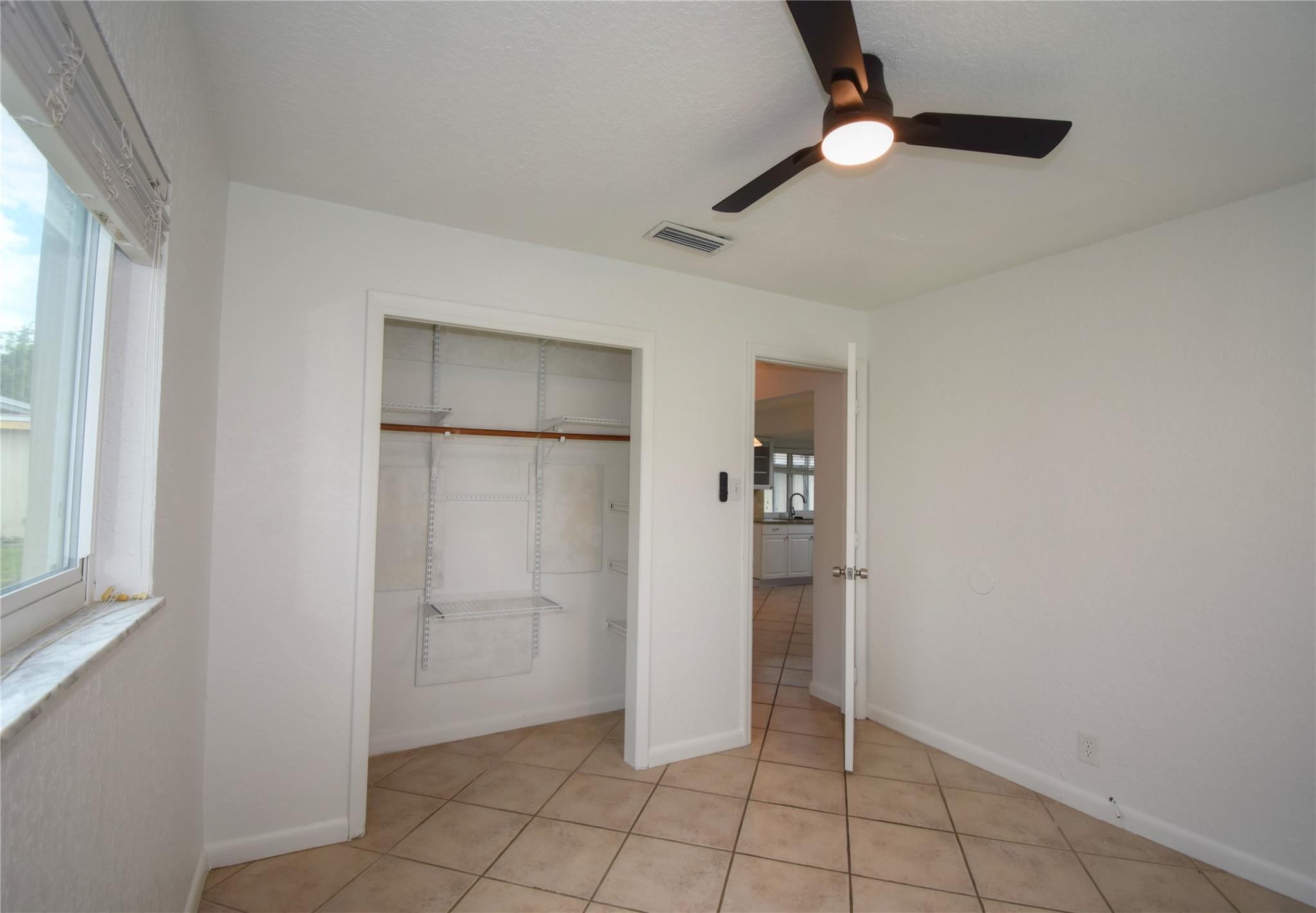 Crystal Lake 4th Sec 66-1 - Residential Lease