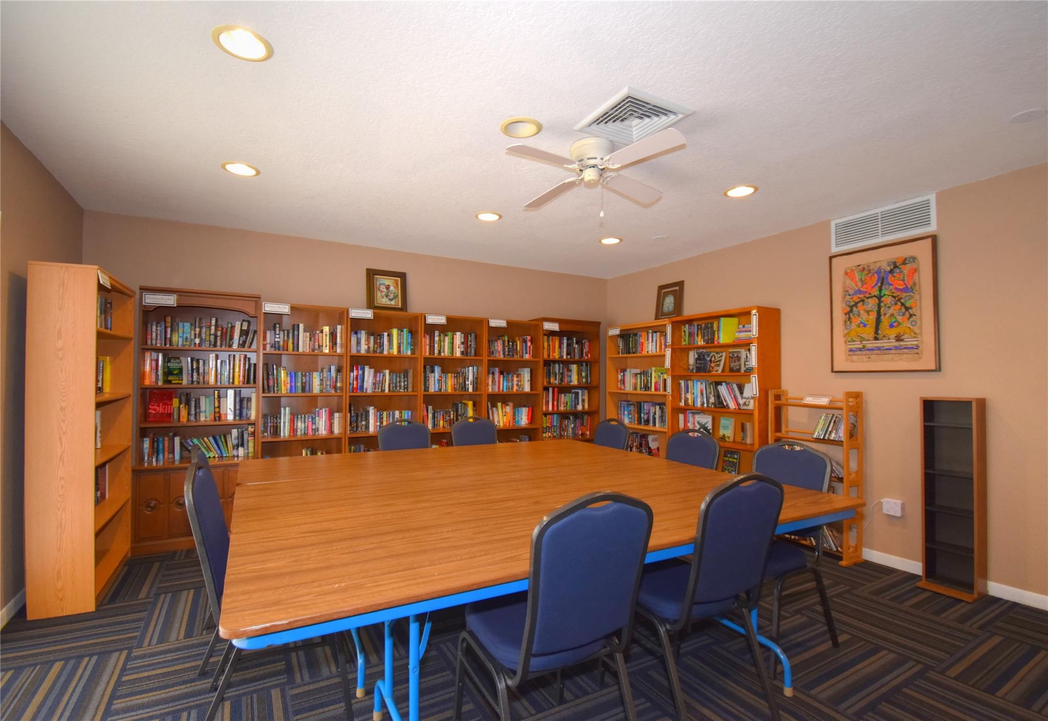 Crystal Lake 4th Sec 66-1 - Residential Lease