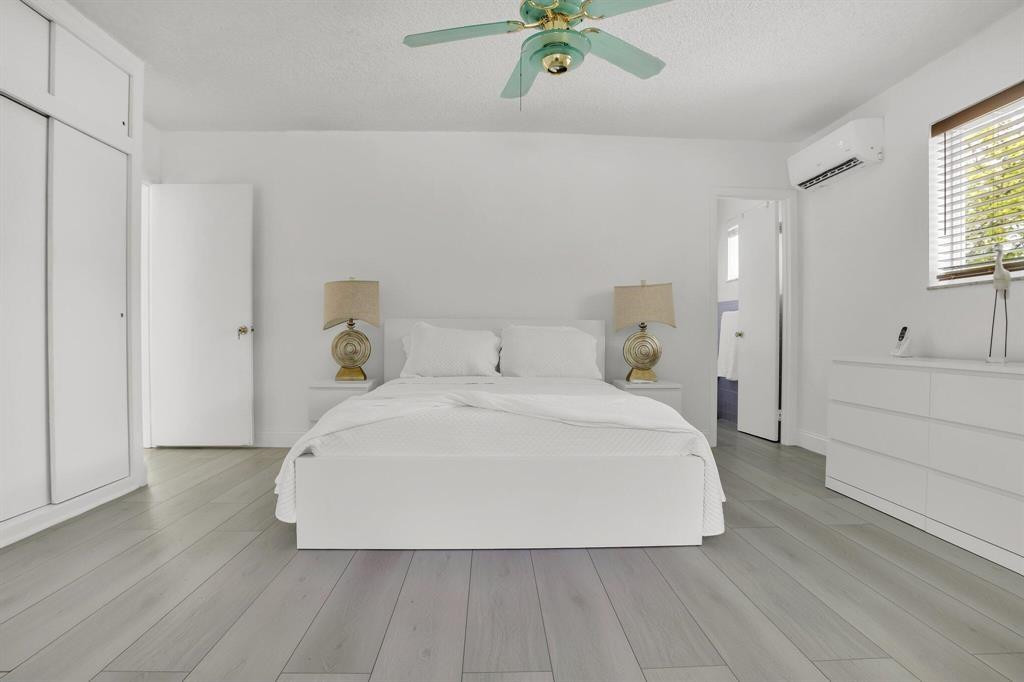 Country Club Homes 38-13 - Residential