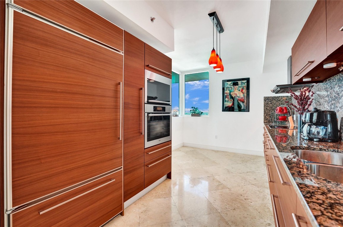 Las Olas Beach Club - Residential Lease