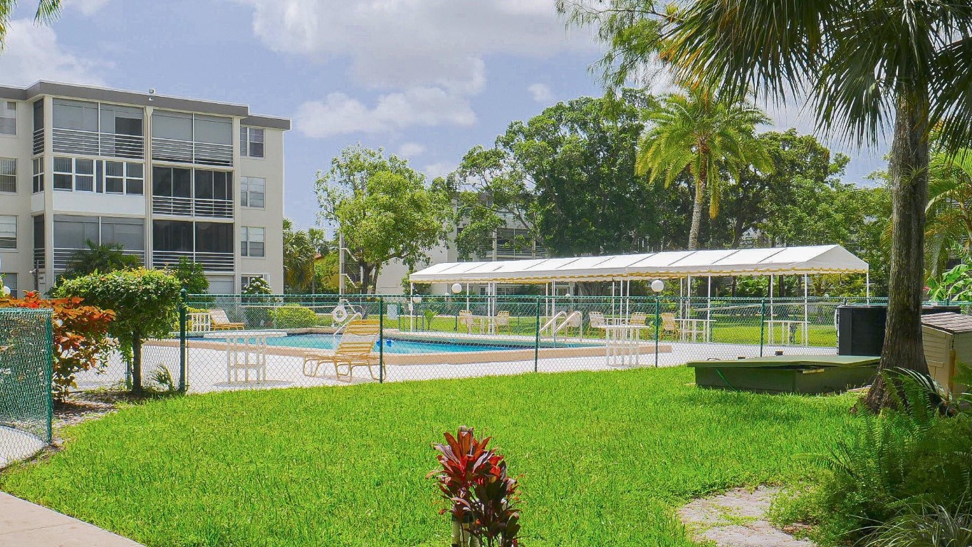 Cypress Chase - Residential