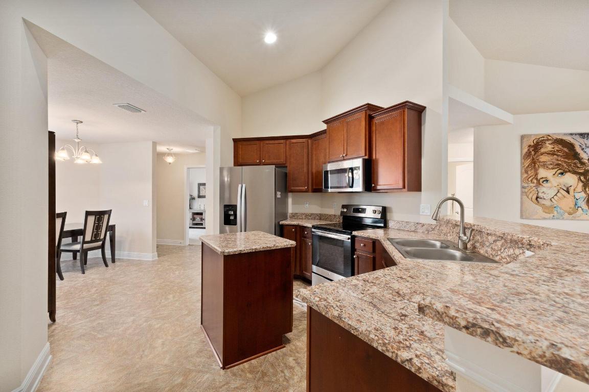 PORT ST LUCIE SECTION 13 - Residential