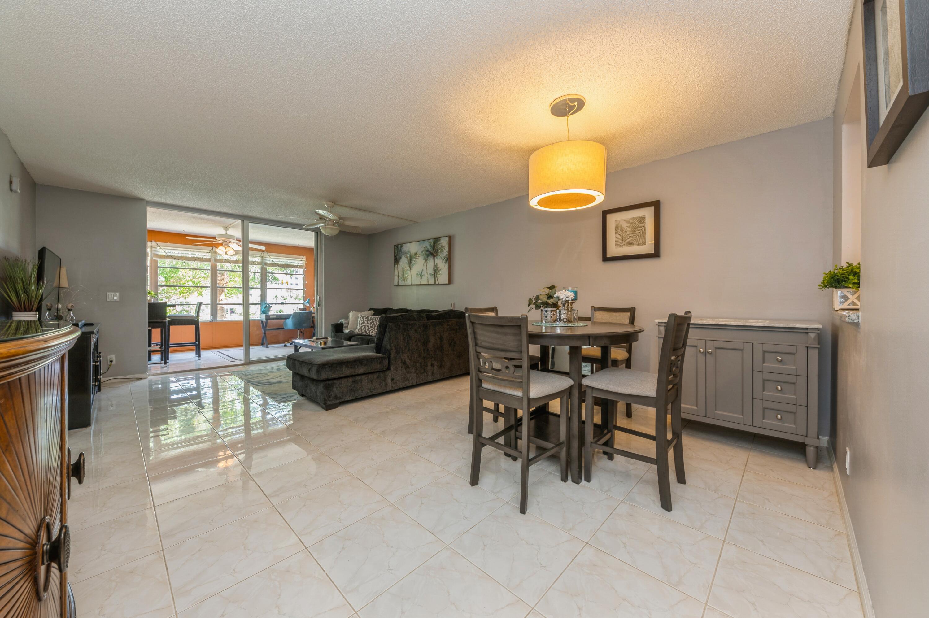 VILLAGES OF ORIOLE BONAIRE - Residential